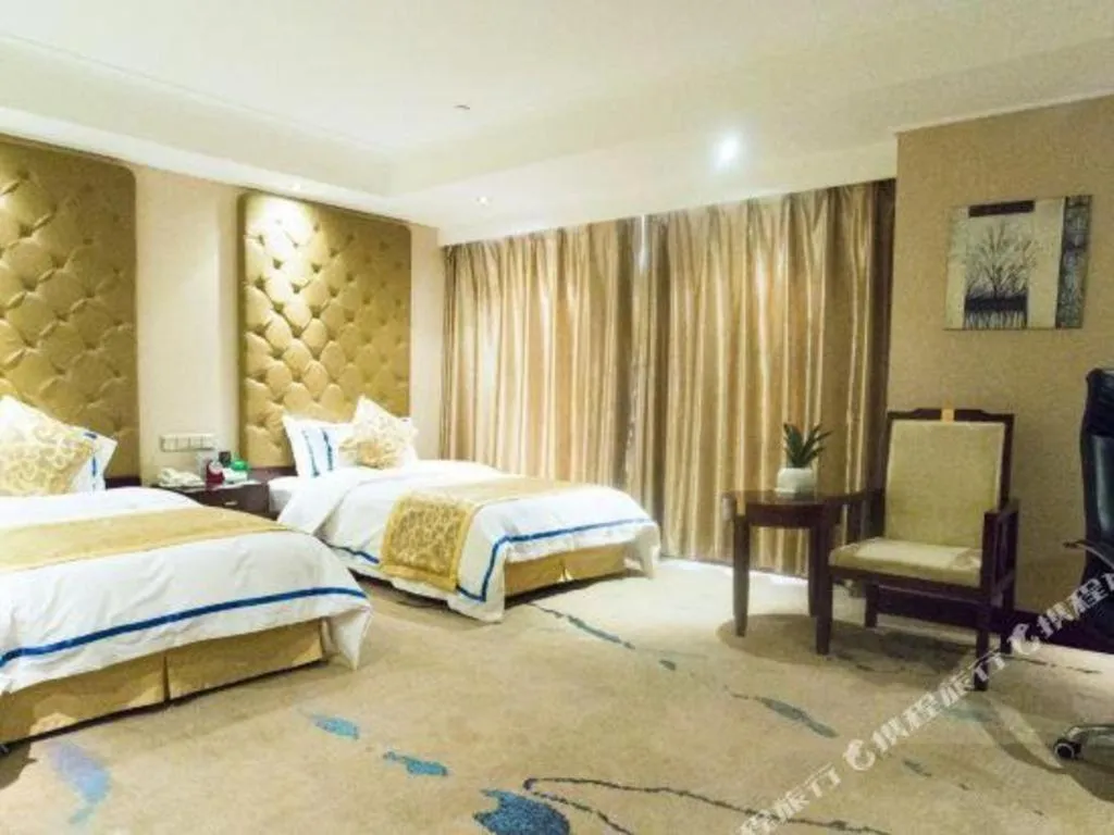 Bed in Jincheng Pacific Hotel