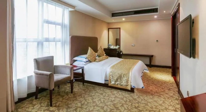 Bed in Jincheng Pacific Hotel