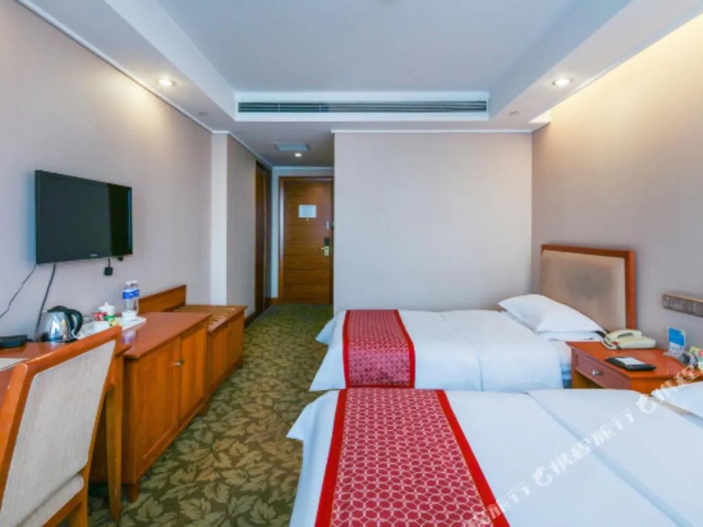 Bed in Jincheng Pacific Hotel