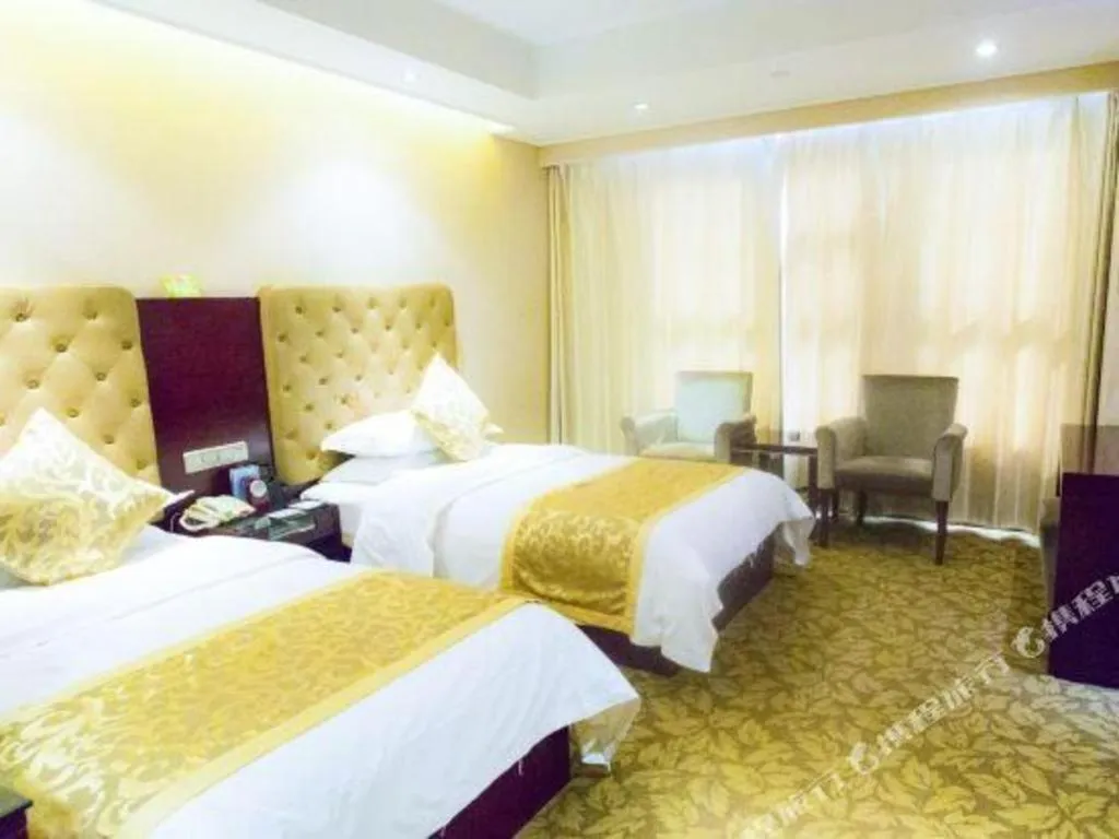 Bed in Jincheng Pacific Hotel