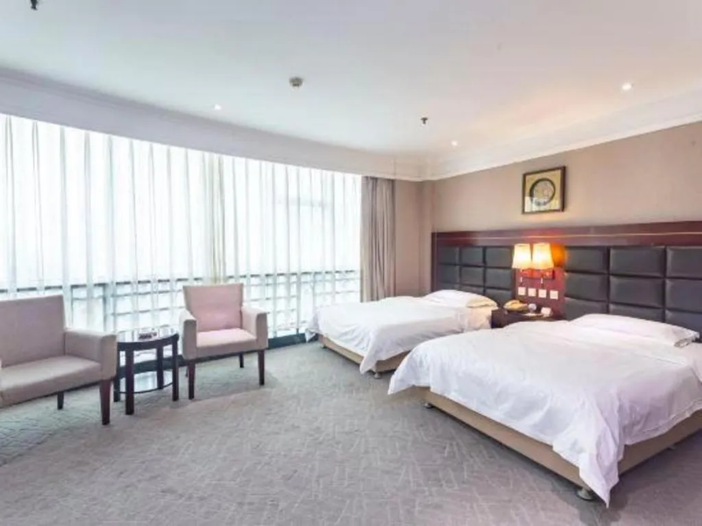 Bed in Jincheng Pacific Hotel
