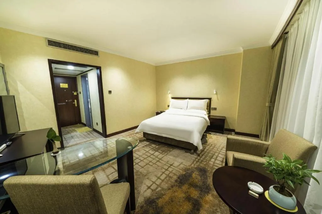 Bed in Jincheng Pacific Hotel