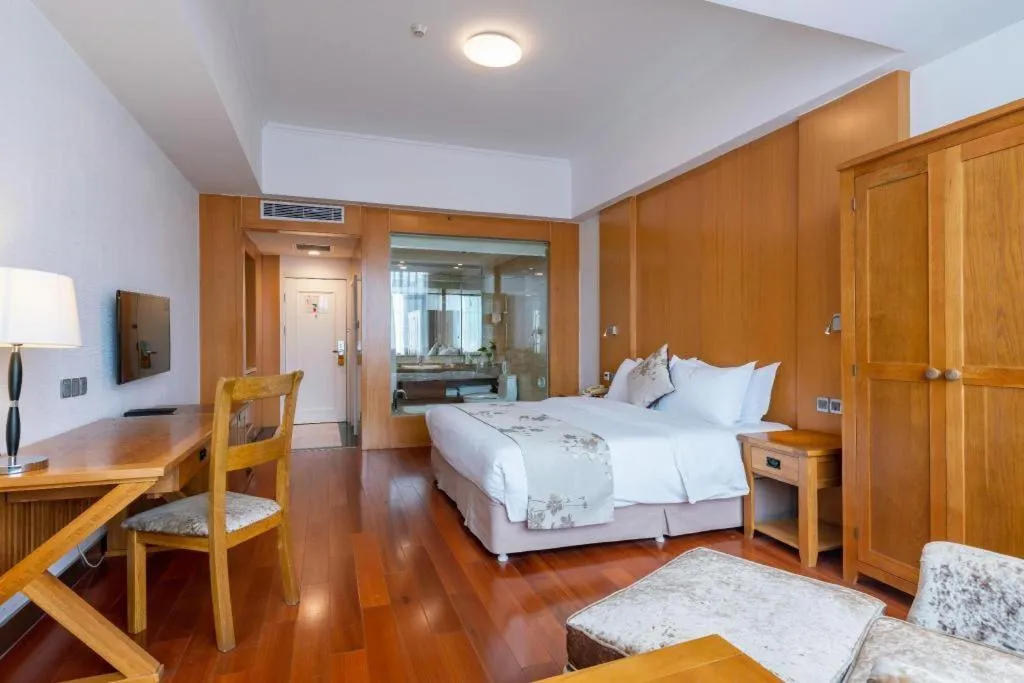 Bed in Qingdao Haidu Hotel