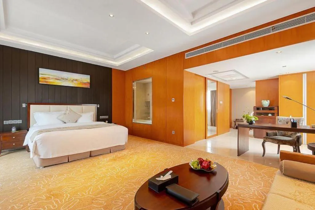 Bed in Qingdao Haidu Hotel