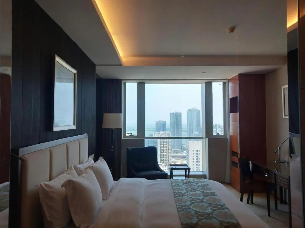 Bed in Qingdao Haidu Hotel