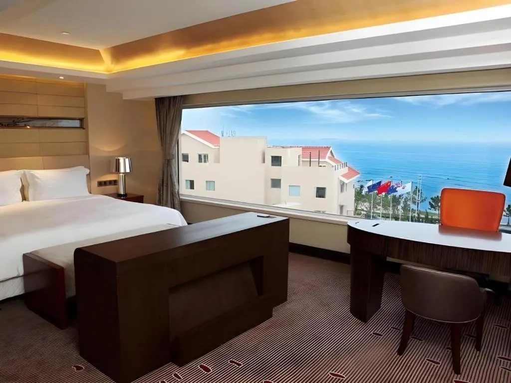 Bed in Grand Metropark Hotel Qingdao