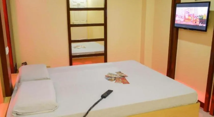 Bed in Hotel Sogo Mexico Pampanga