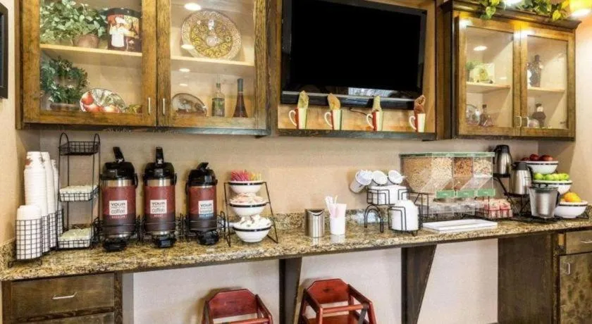 Comfort Inn & Suites Winnie