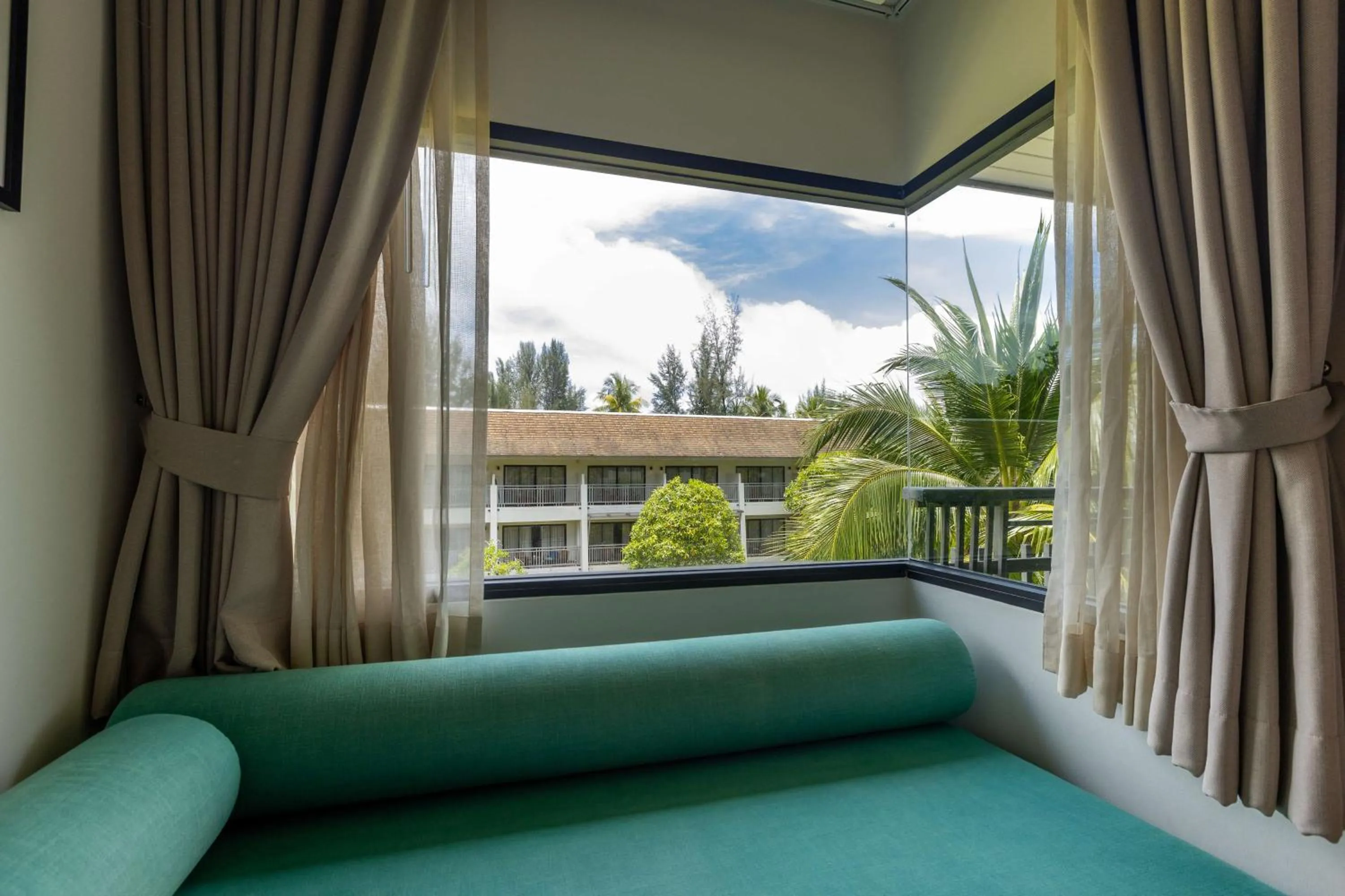 Balcony/Terrace, Bed in OUTRIGGER Khao Lak Beach Resort