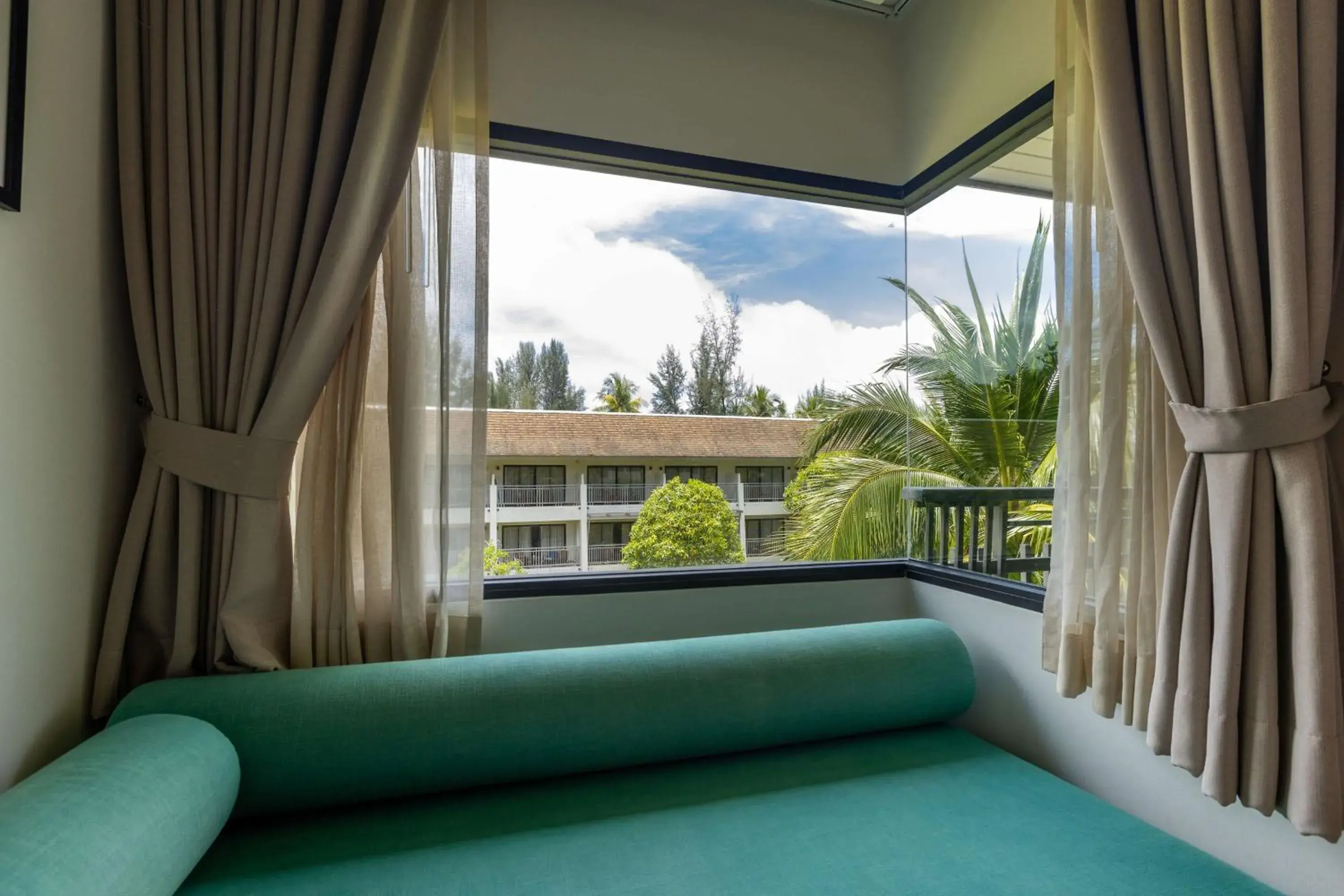 Balcony/Terrace, Bed in OUTRIGGER Khao Lak Beach Resort Balcony/Terrace, Bed in OUTRIGGER Khao Lak Beach Resort