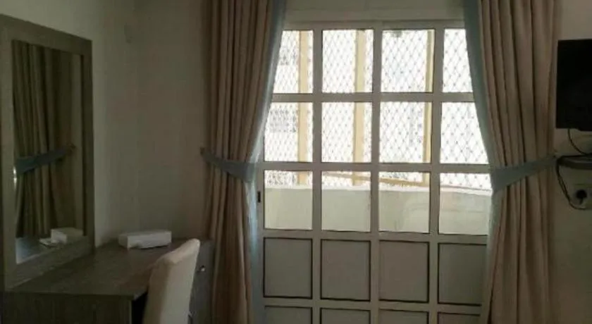 Sovereign Hotel - Marriage Certificate Required