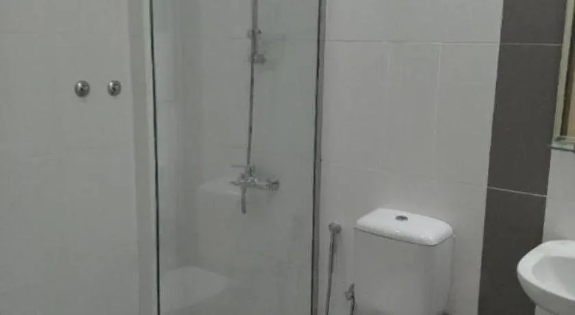 Sovereign Hotel - Marriage Certificate Required