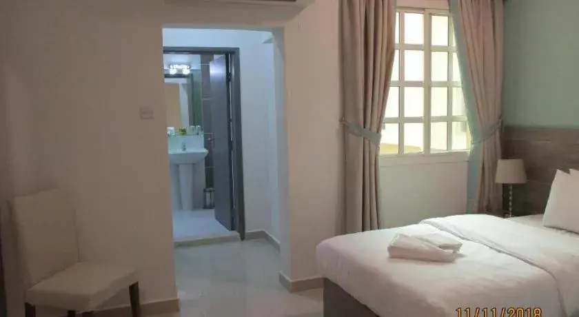 Bed in Sovereign Hotel - Marriage Certificate Required Bed in Sovereign Hotel - Marriage Certificate Required