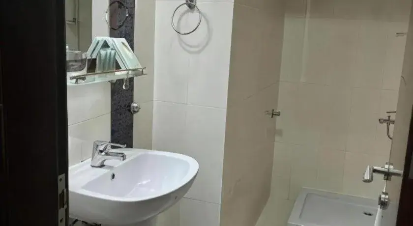 Sovereign Hotel - Marriage Certificate Required Sovereign Hotel - Marriage Certificate Required