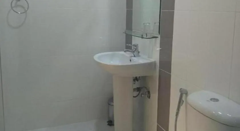 Sovereign Hotel - Marriage Certificate Required