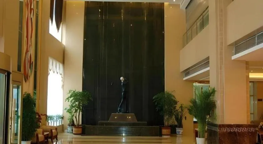 Aksu Pudong Holiday Hotel