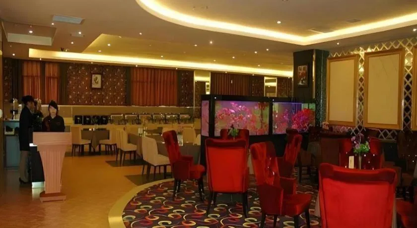 Aksu Pudong Holiday Hotel