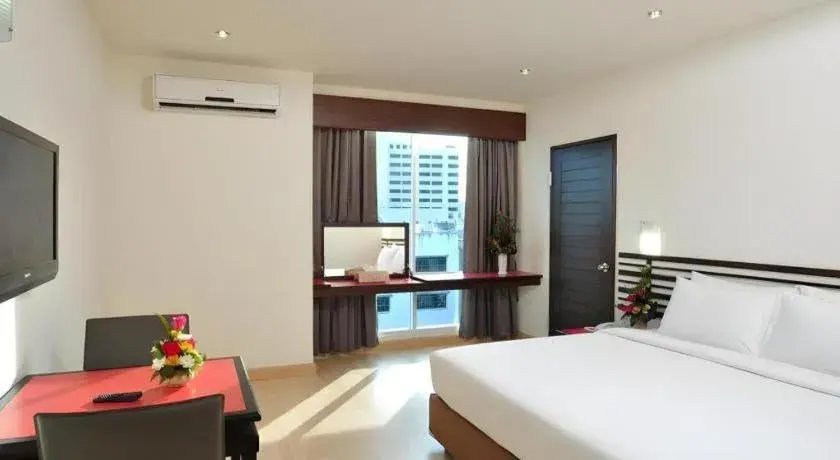 Bed in The Color Hotel Bed in The Color Hotel