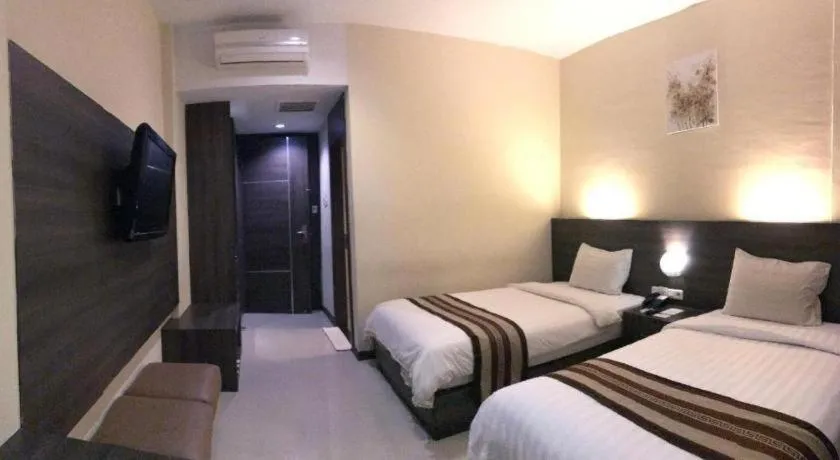 Bed in Mega Permata Hotel