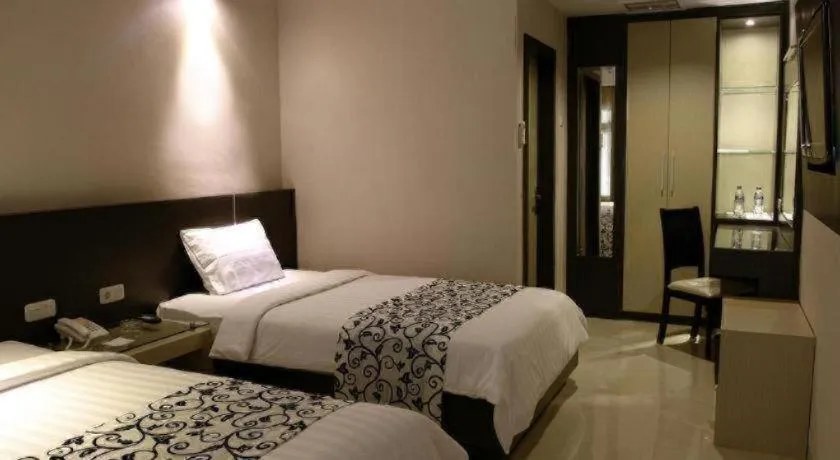 Bed in Mega Permata Hotel