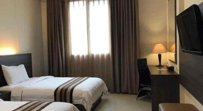 Bed in Mega Permata Hotel