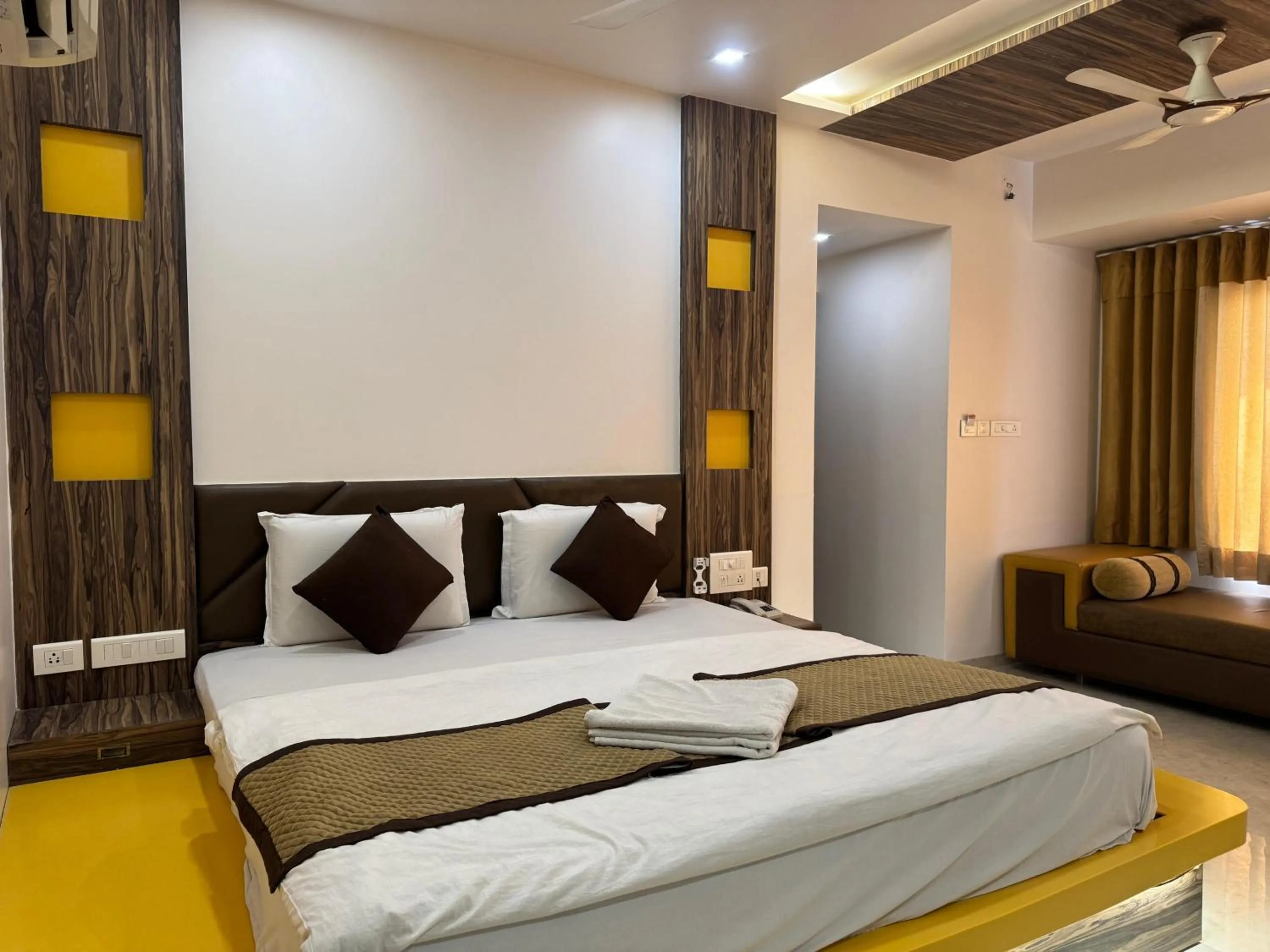 Bed in Hotel Kabir