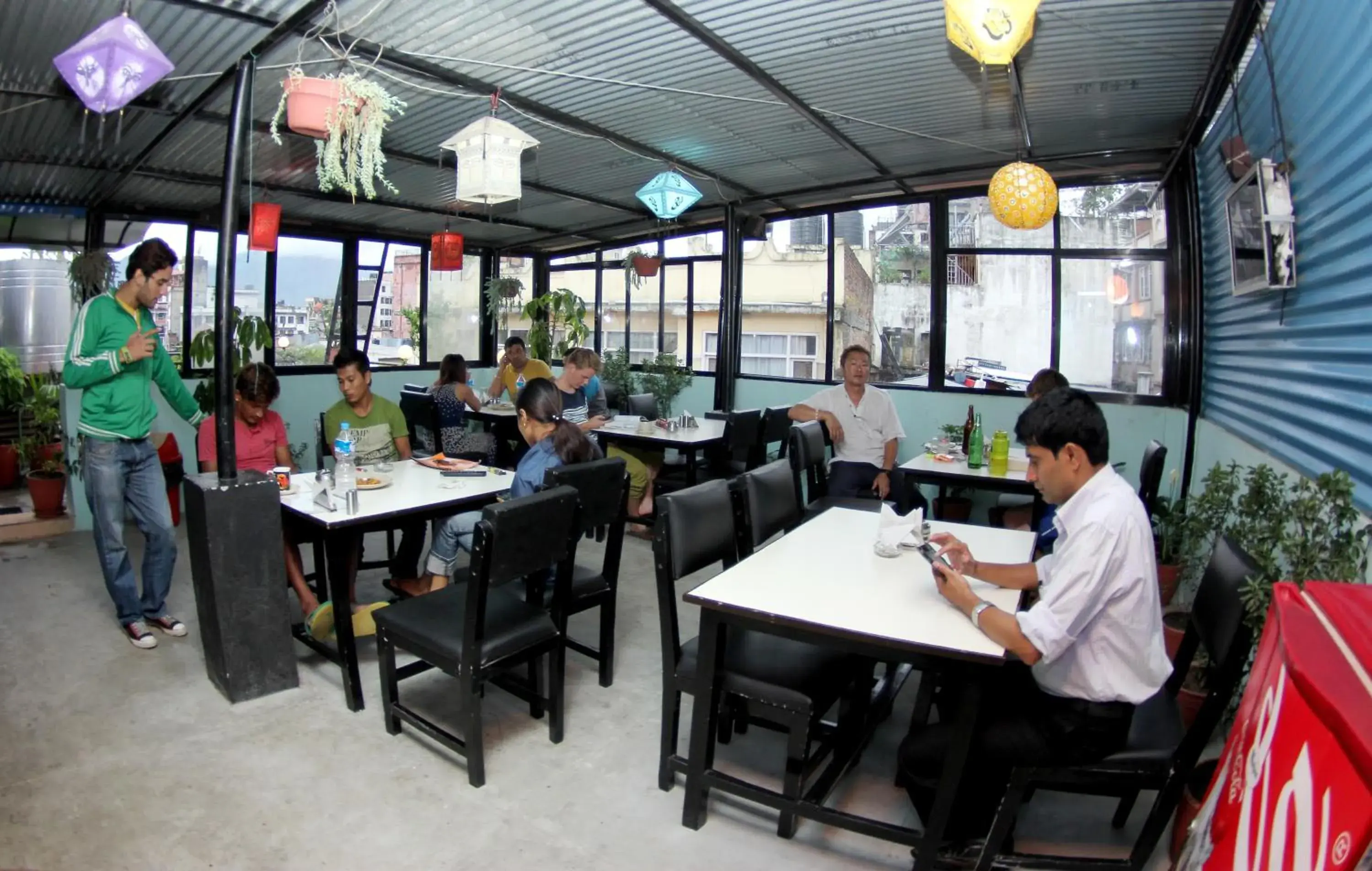 Restaurant/places to eat in Bag Packer's Lodge Restaurant/places to eat in Bag Packer's Lodge