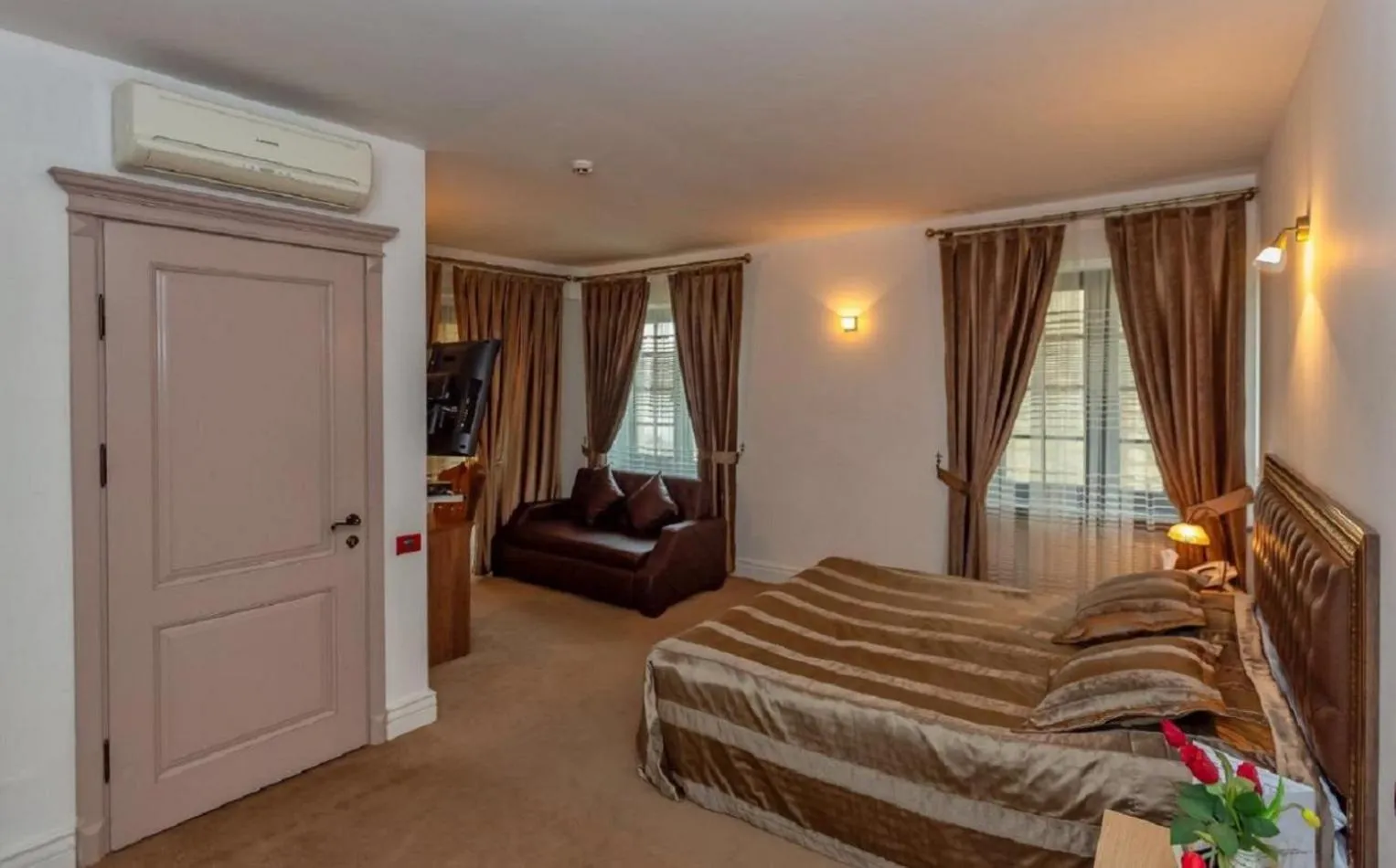 TV and multimedia, Bed in Deniz İnn Hotel