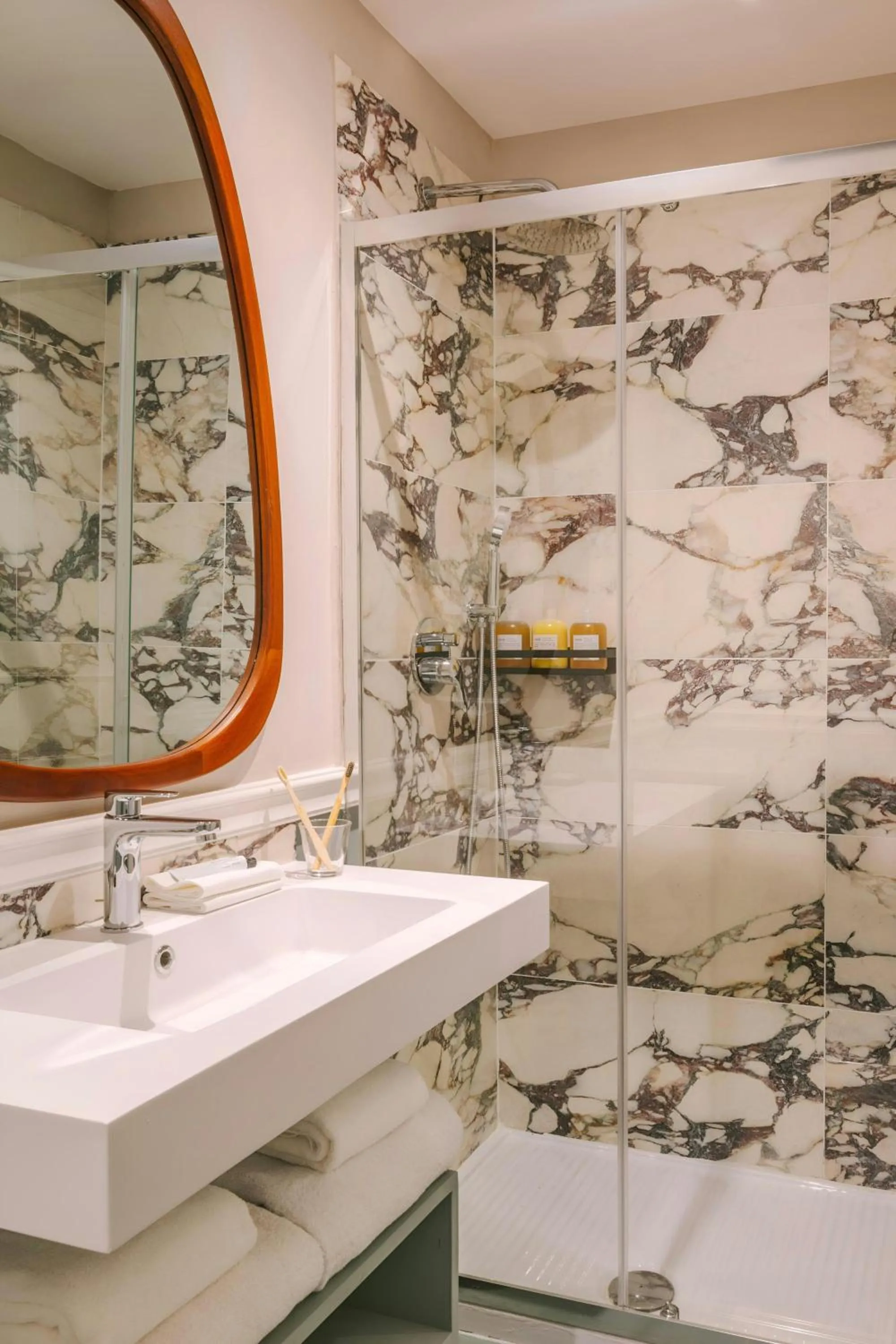 Bathroom in The Sonetto Hotel Piazza Santa Croce, Sonder by Marriott Bonvoy