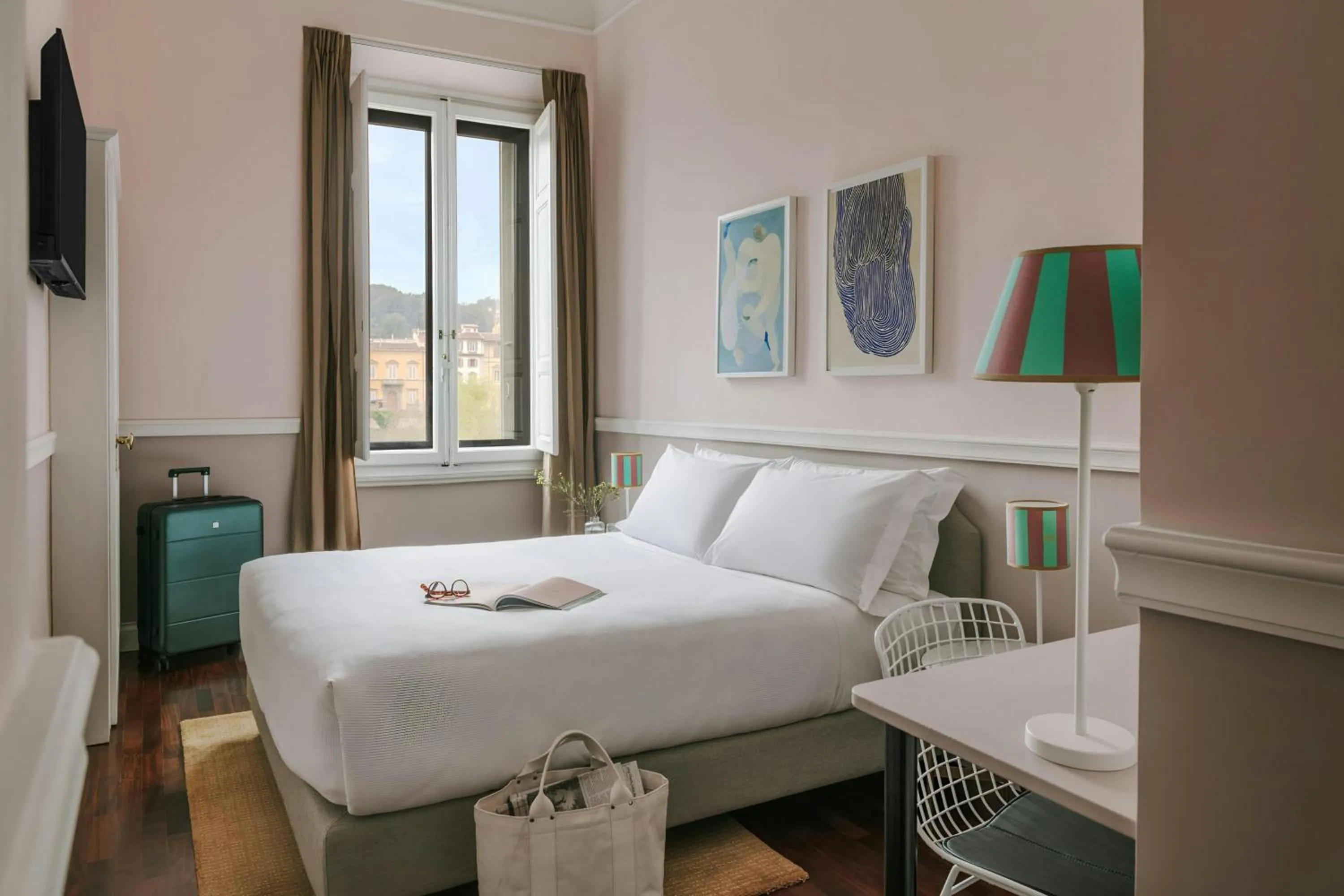 Bedroom, Bed in The Sonetto Hotel Piazza Santa Croce, Sonder by Marriott Bonvoy