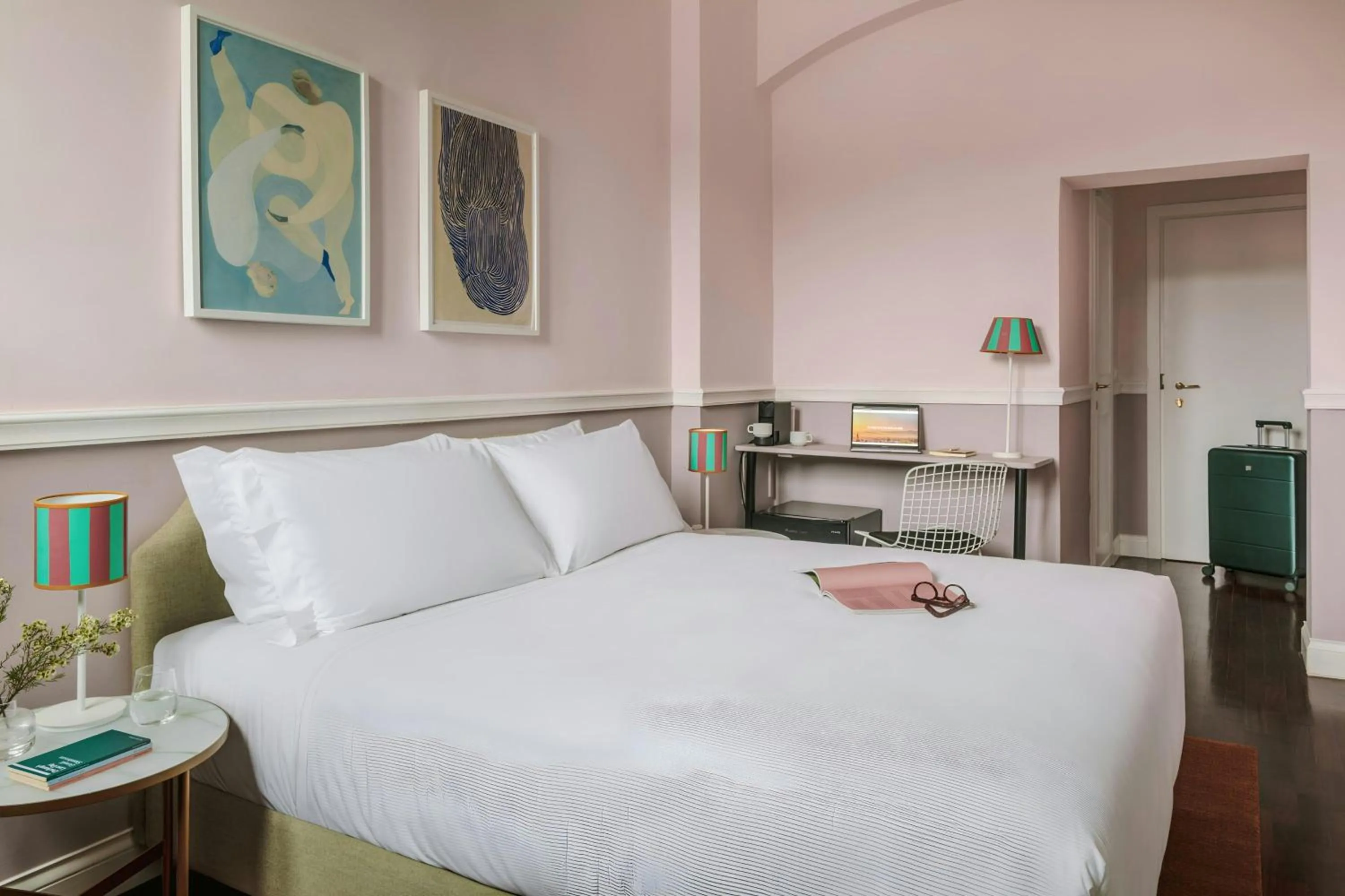 Bedroom, Bed in The Sonetto Hotel Piazza Santa Croce, Sonder by Marriott Bonvoy