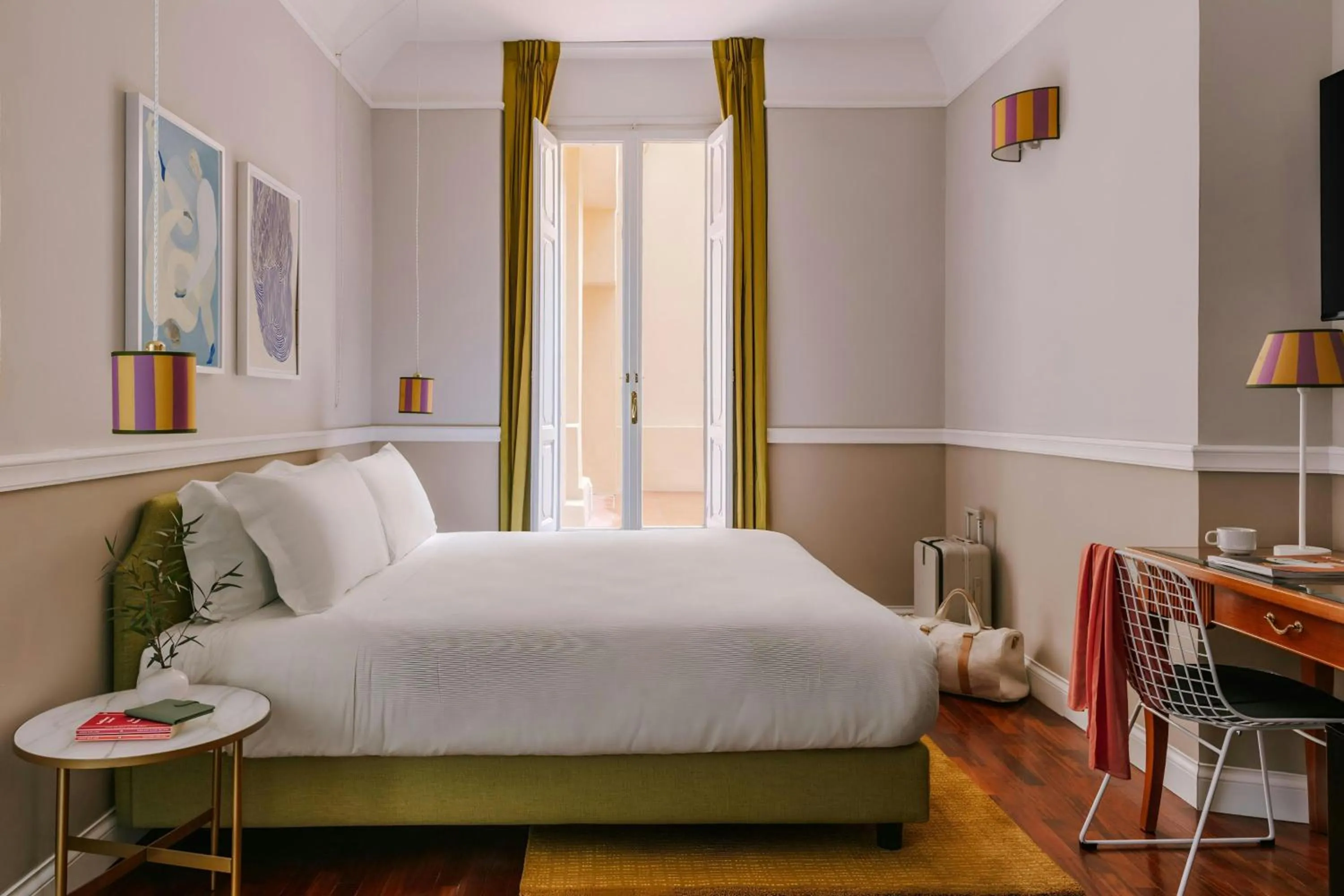 Bedroom, Bed in The Sonetto Hotel Piazza Santa Croce, Sonder by Marriott Bonvoy