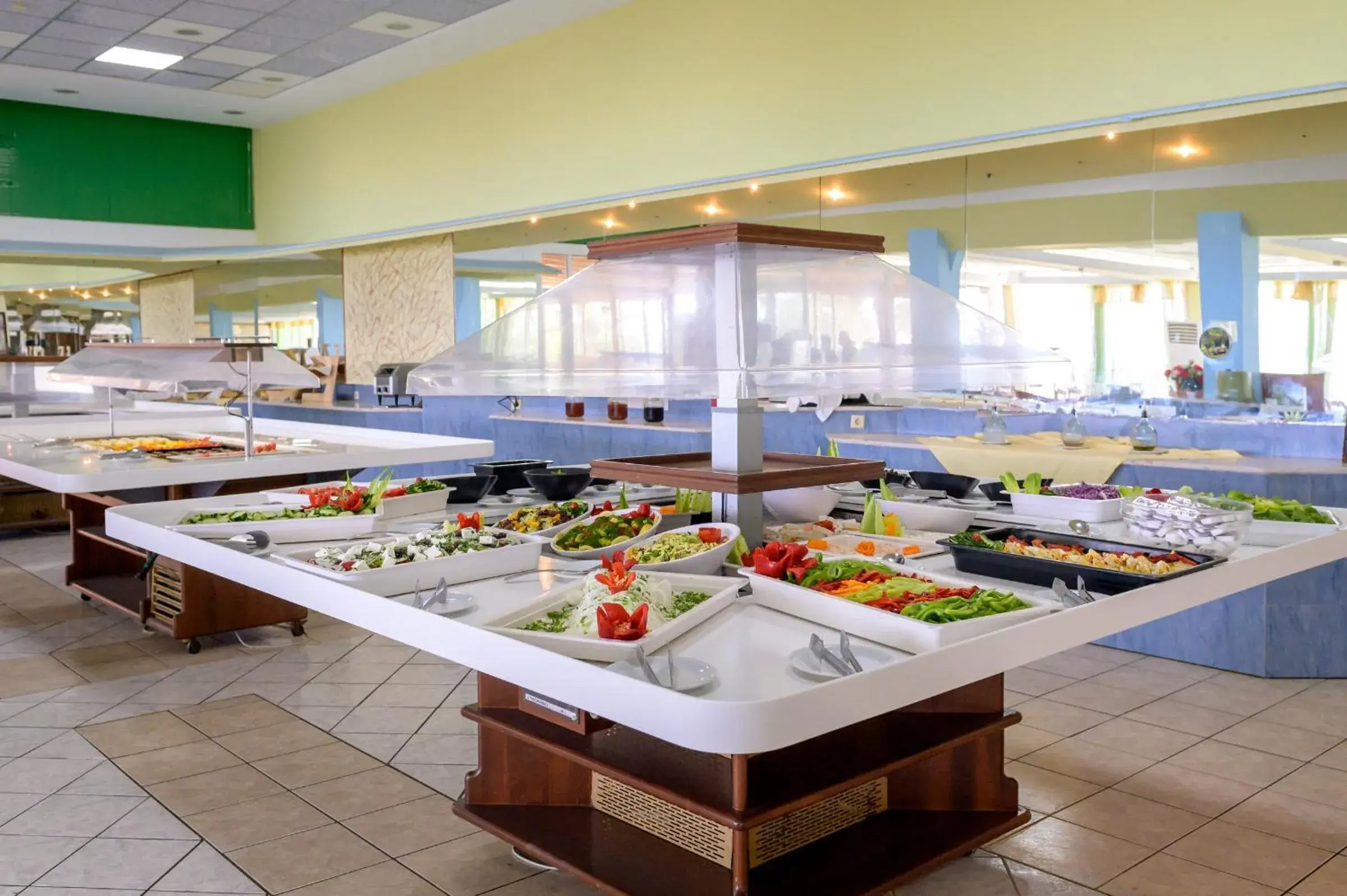 Restaurant/places to eat in Aqua Sun Village Restaurant/places to eat in Aqua Sun Village