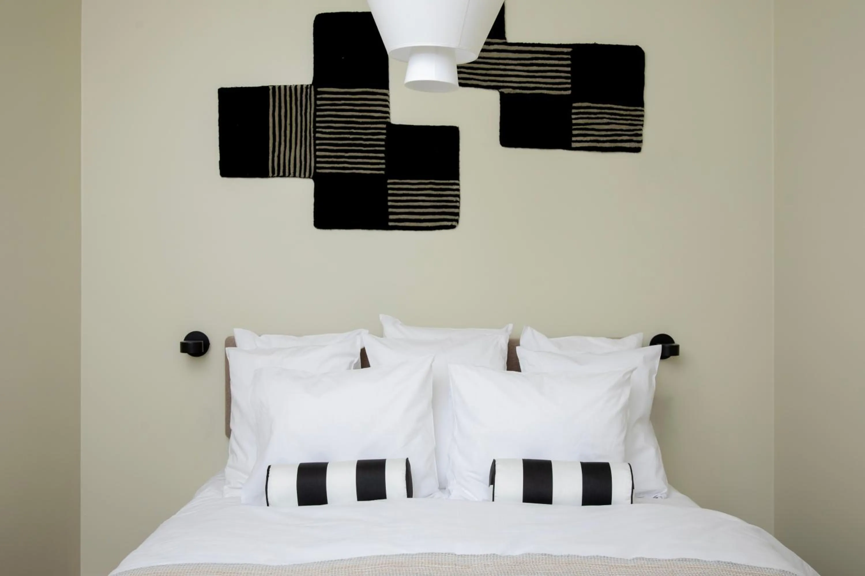 Bed in Bob W Turku City Centre