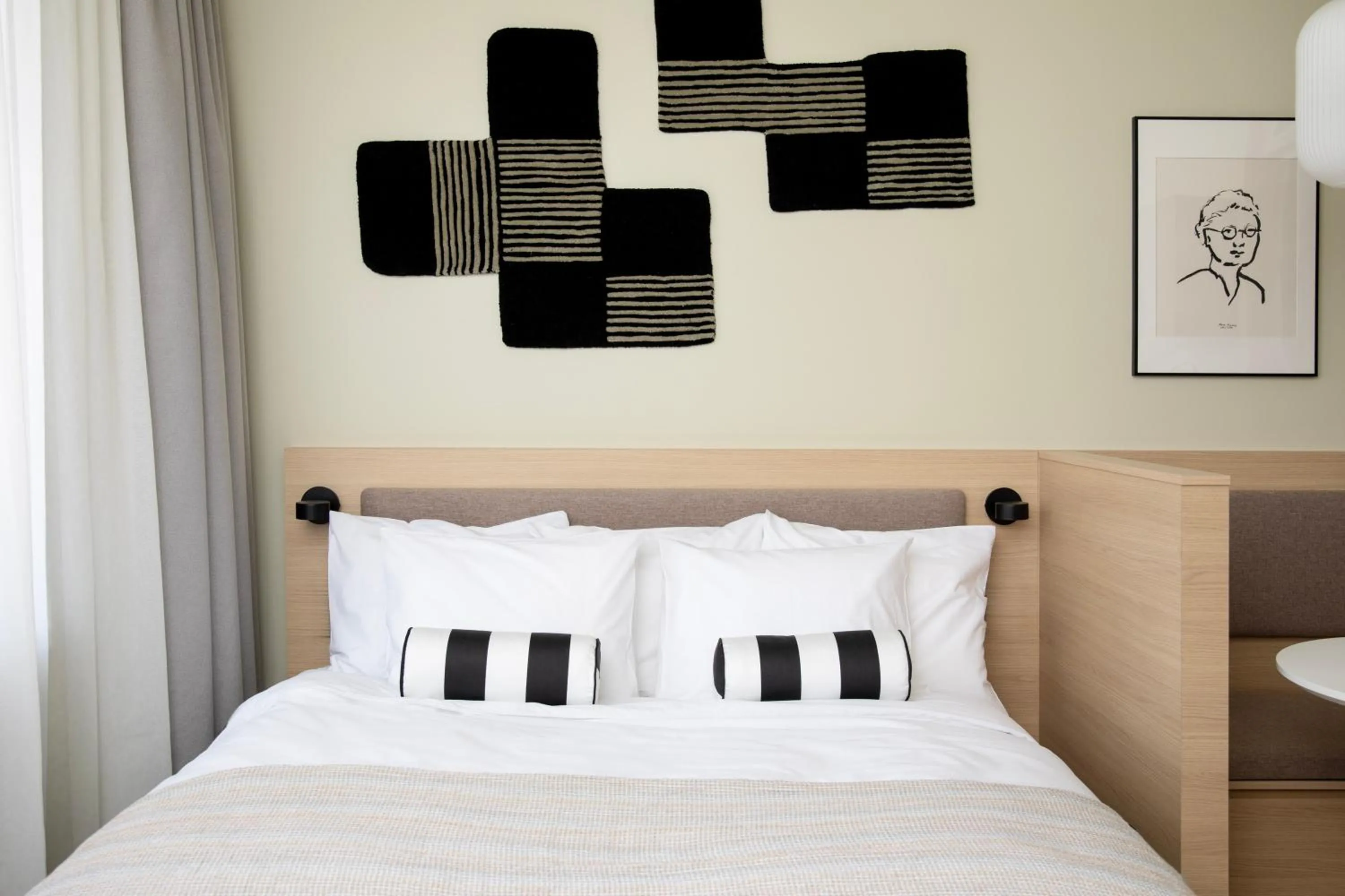 Bed in Bob W Turku City Centre