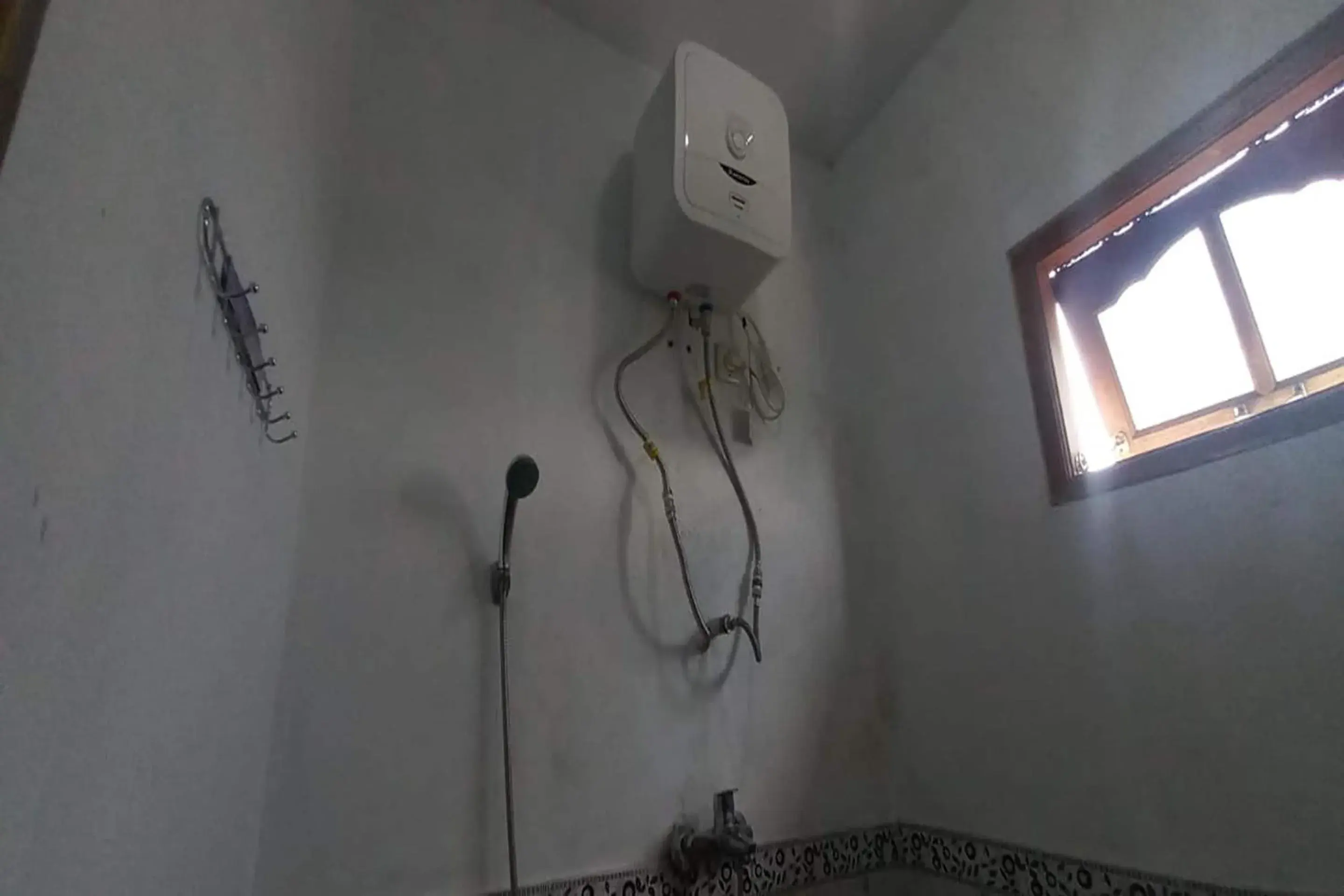 Bathroom in Hotel O 45 Guest House Bathroom in Hotel O 45 Guest House