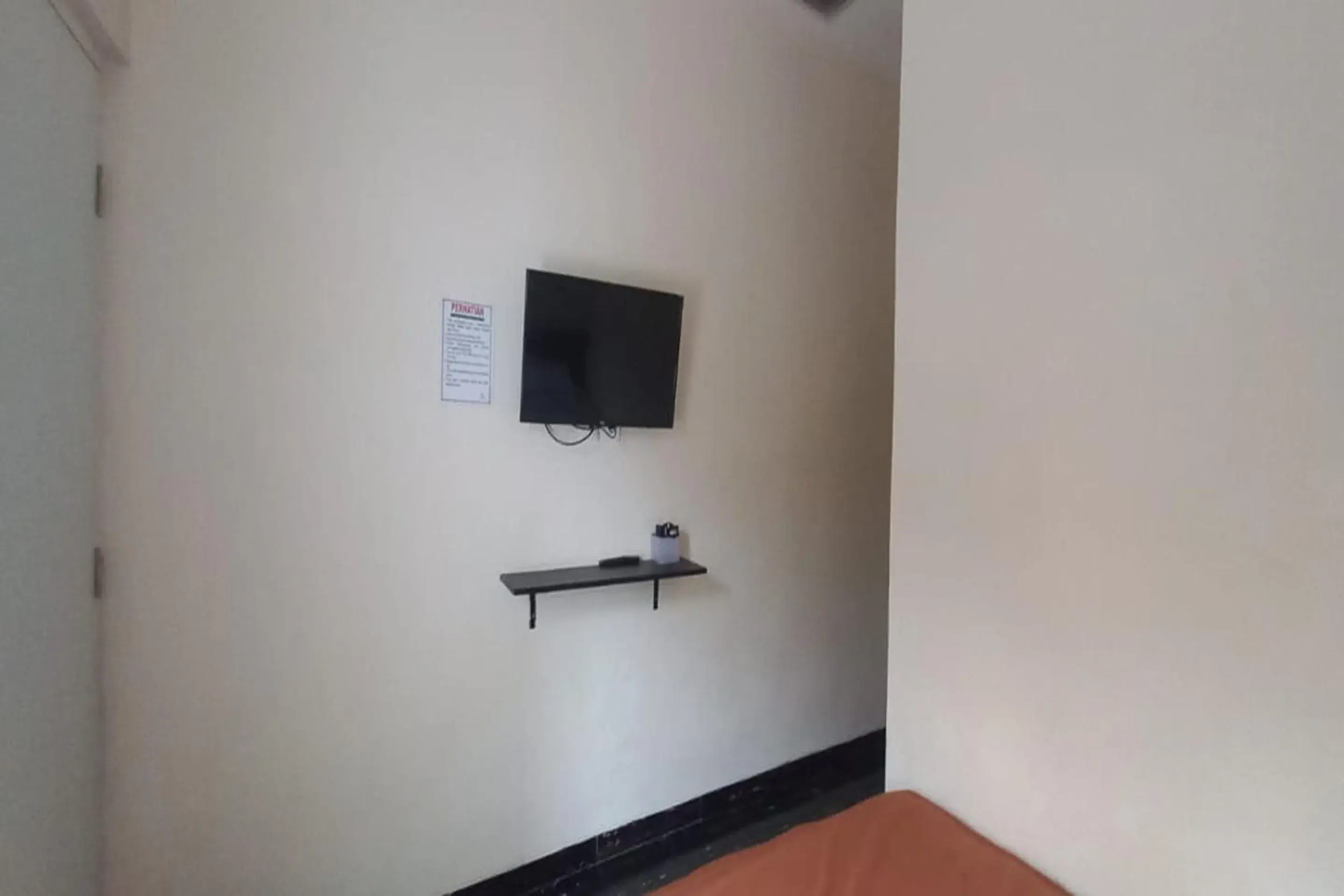 Bedroom in Hotel O 45 Guest House Bedroom in Hotel O 45 Guest House