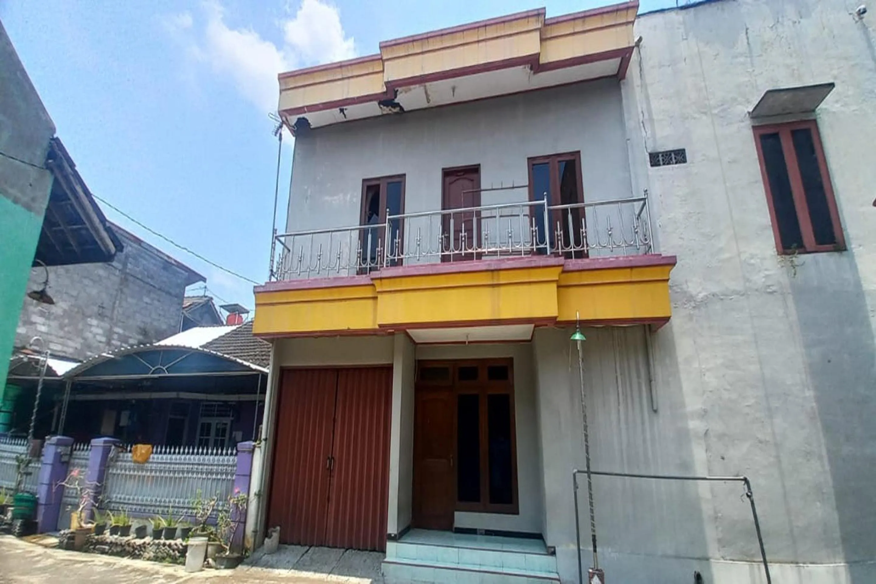 Facade/entrance in Hotel O 45 Guest House