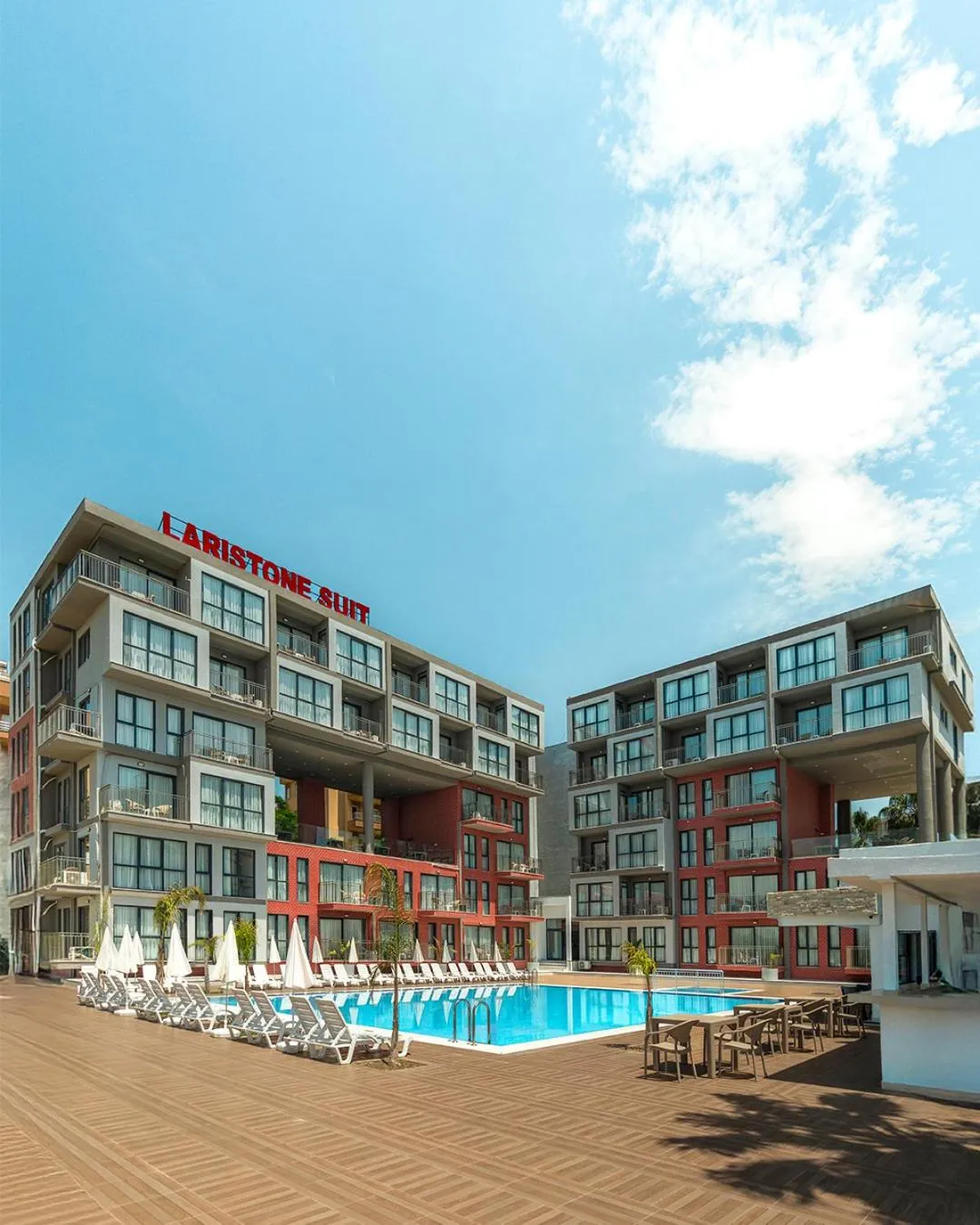 Evin Park Suit Lara & Spa