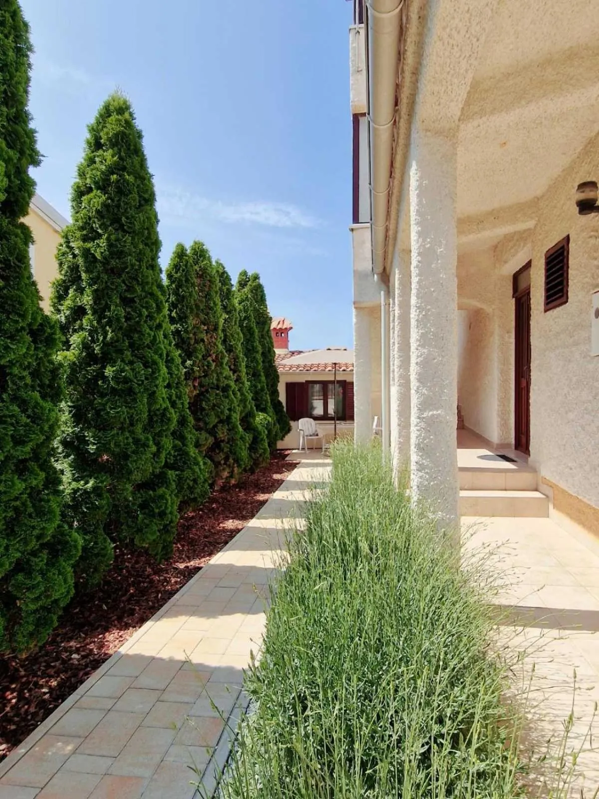 Property building in Apartments Regi Medulin