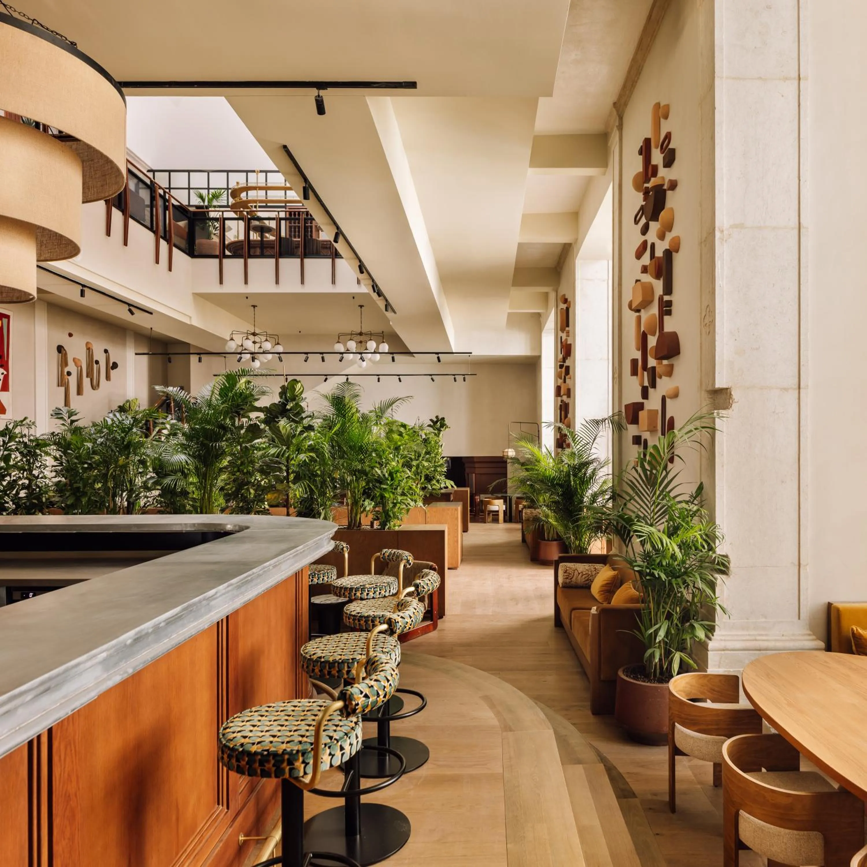 Restaurant/places to eat in Locke de Santa Joana