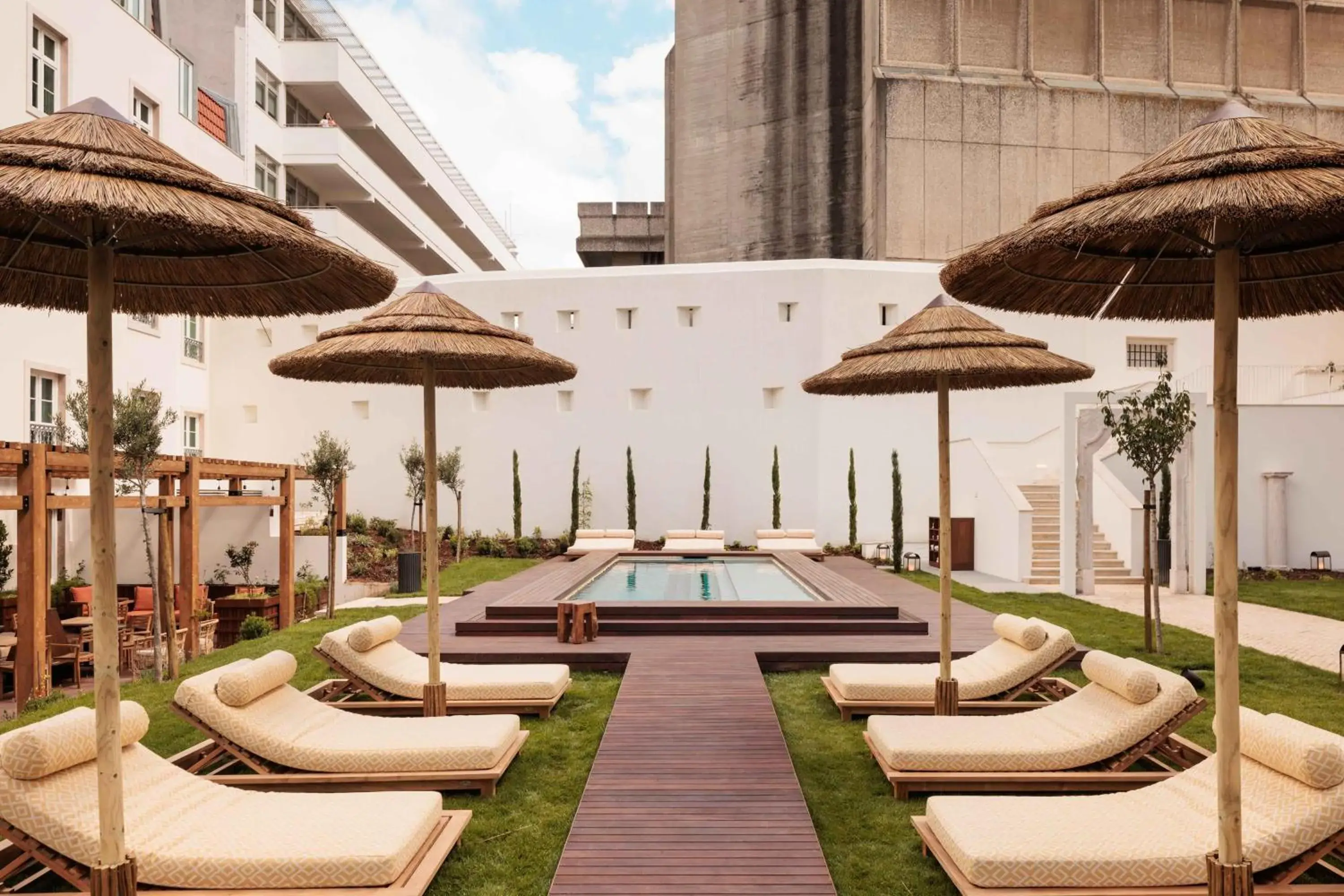 Swimming pool in Locke de Santa Joana Swimming pool in Locke de Santa Joana