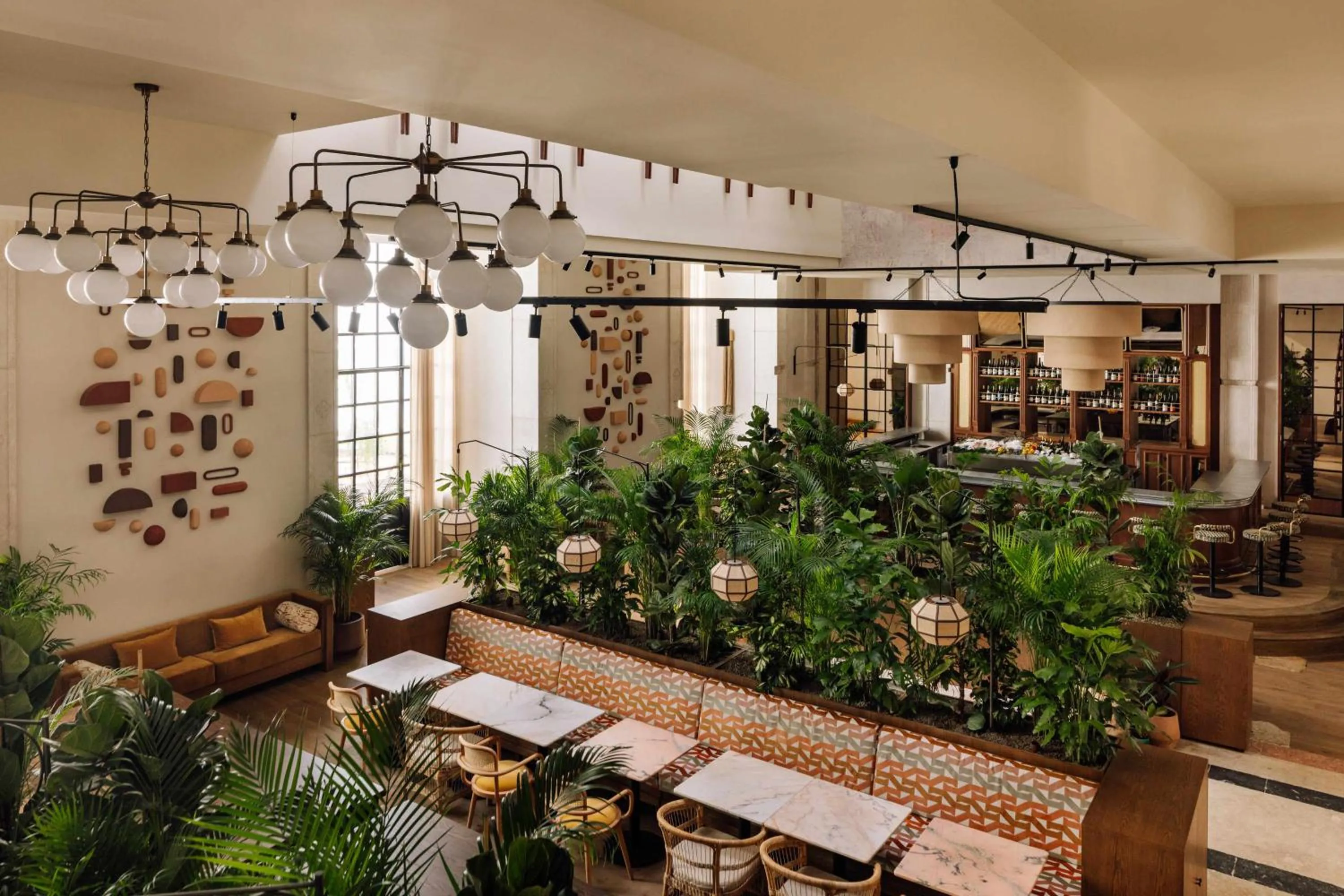 Restaurant/places to eat in Locke de Santa Joana