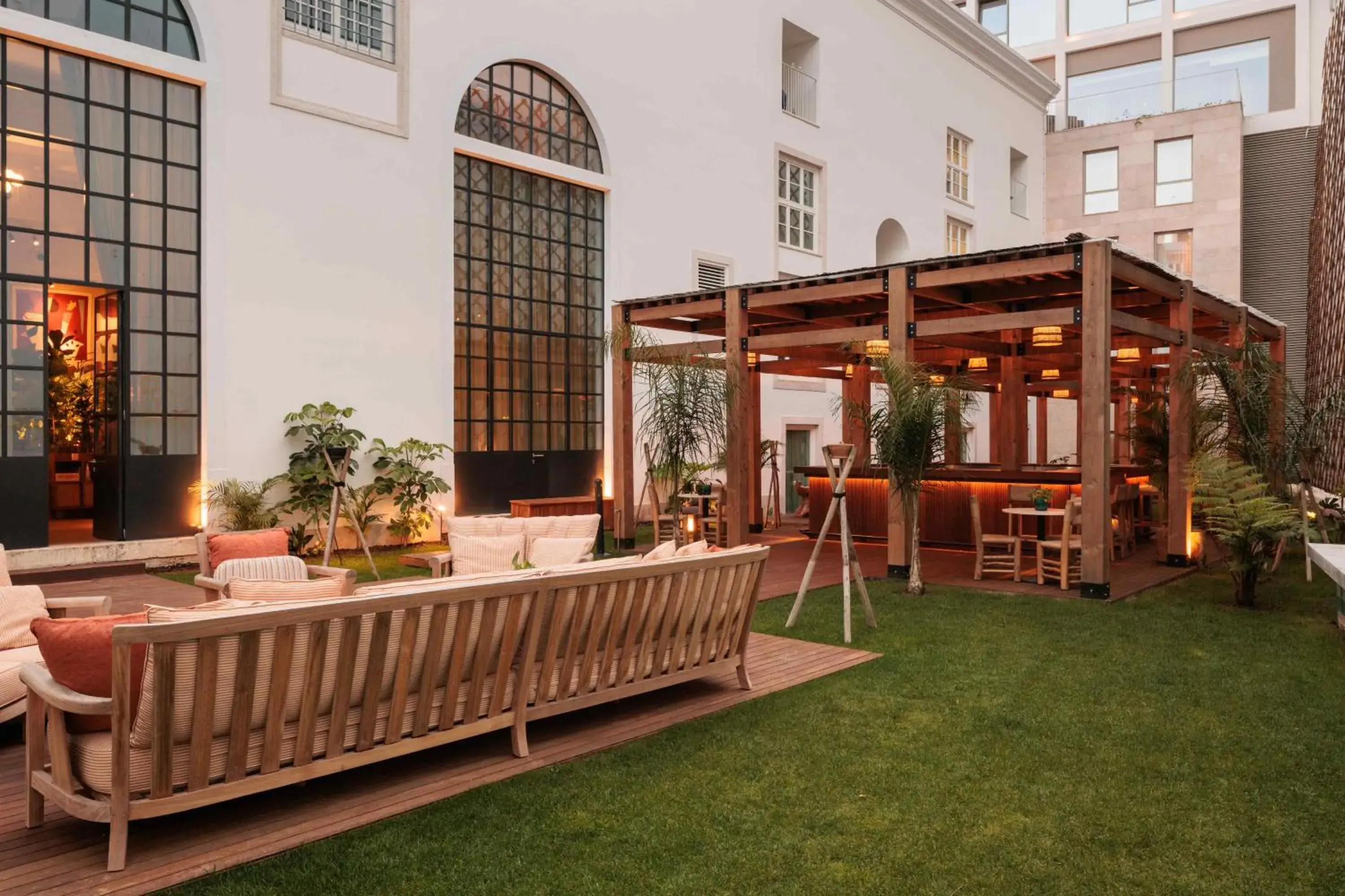 Restaurant/places to eat in Locke de Santa Joana Restaurant/places to eat in Locke de Santa Joana