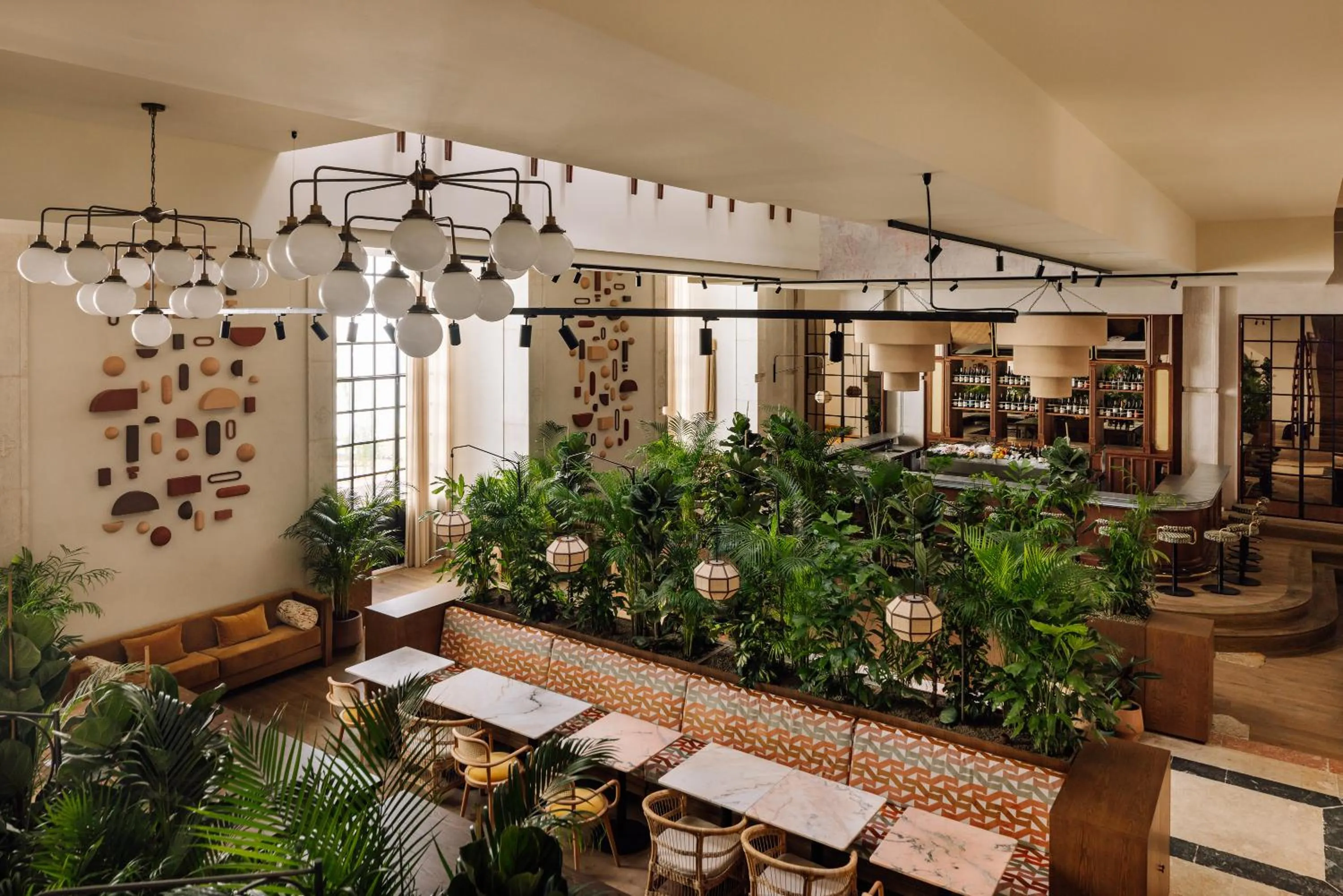 Restaurant/places to eat in Locke de Santa Joana