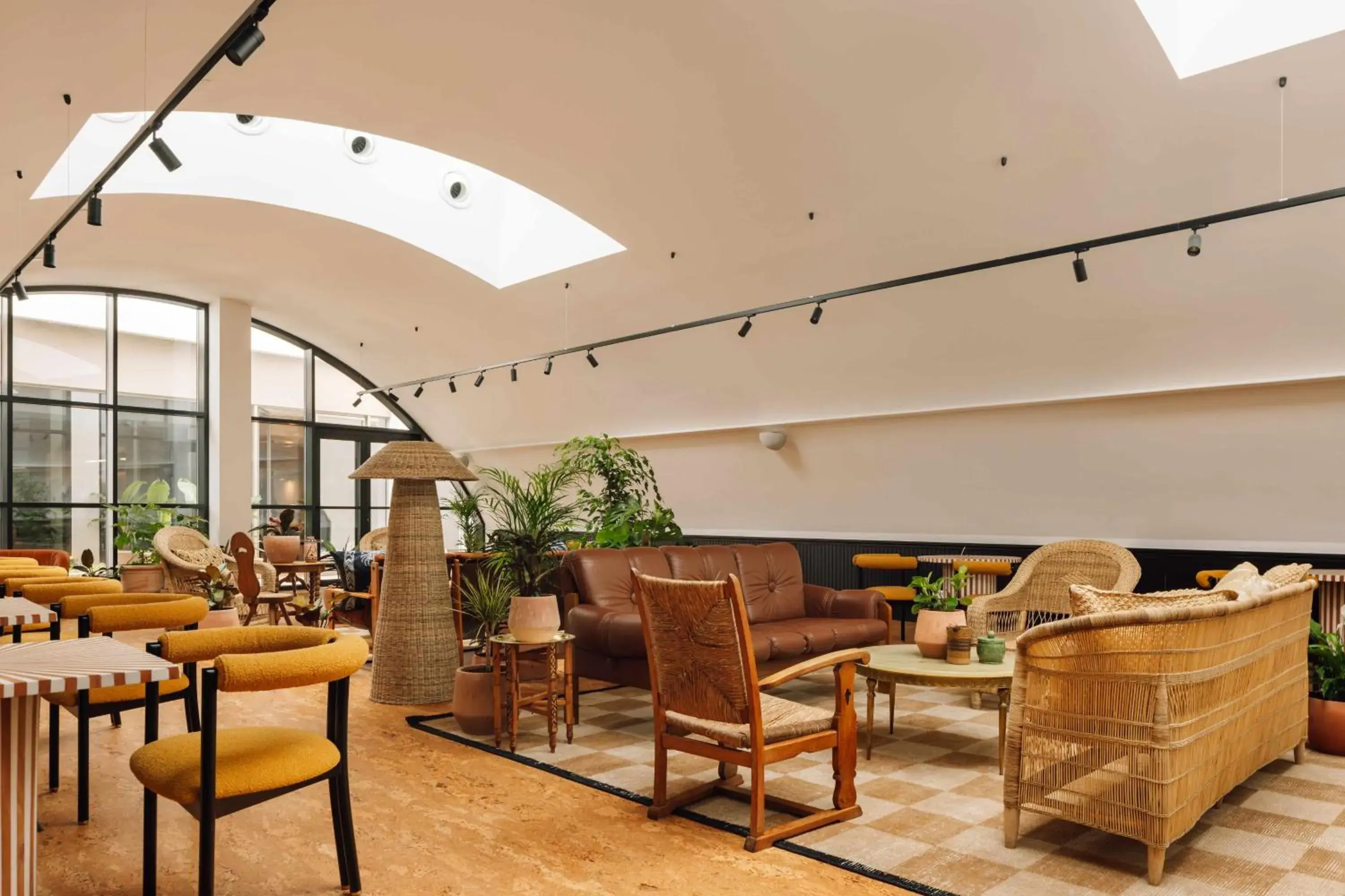 Communal lounge/ TV room in Locke de Santa Joana Communal lounge/ TV room in Locke de Santa Joana