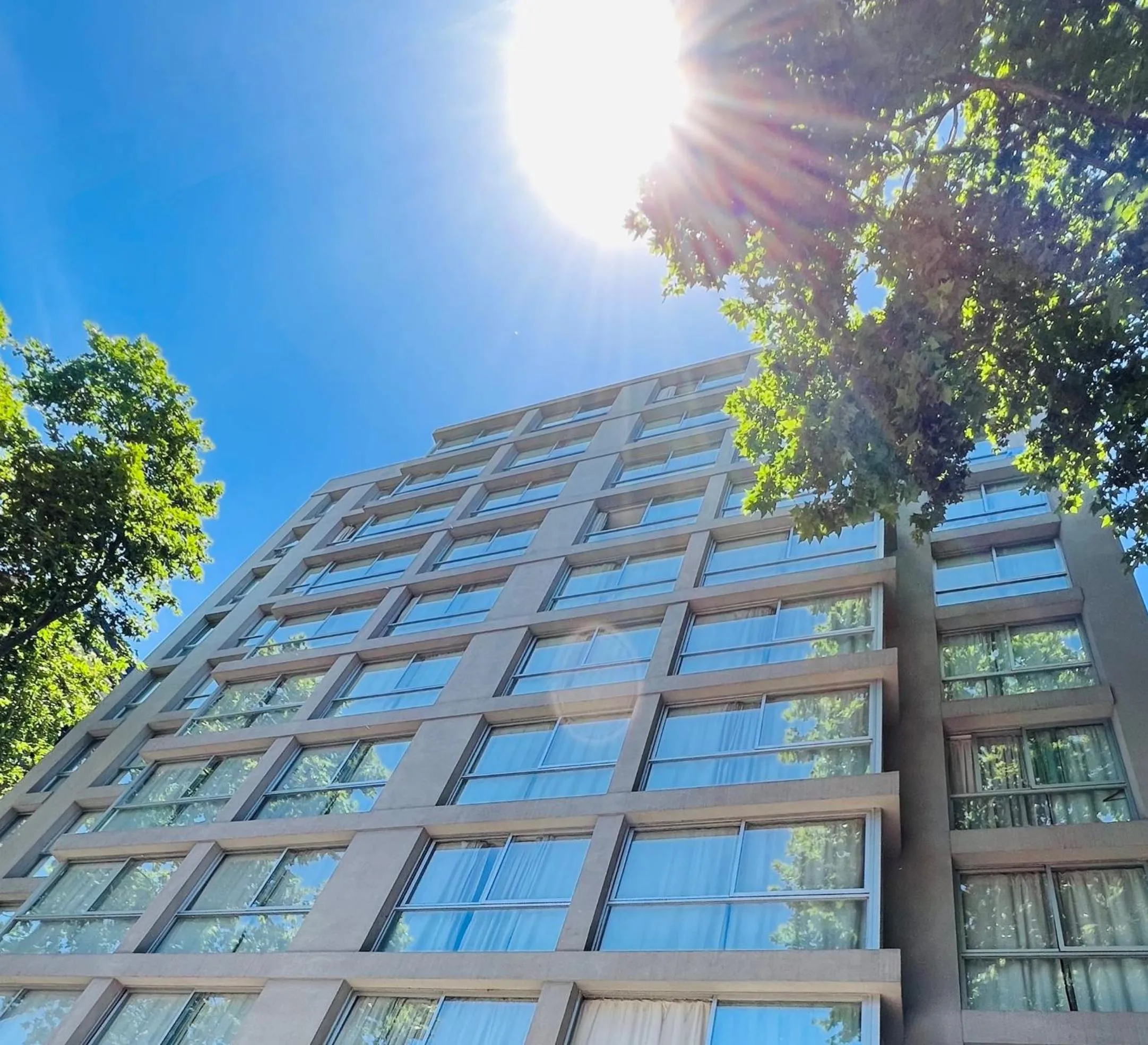 Facade/entrance in Smart Hotel Montevideo