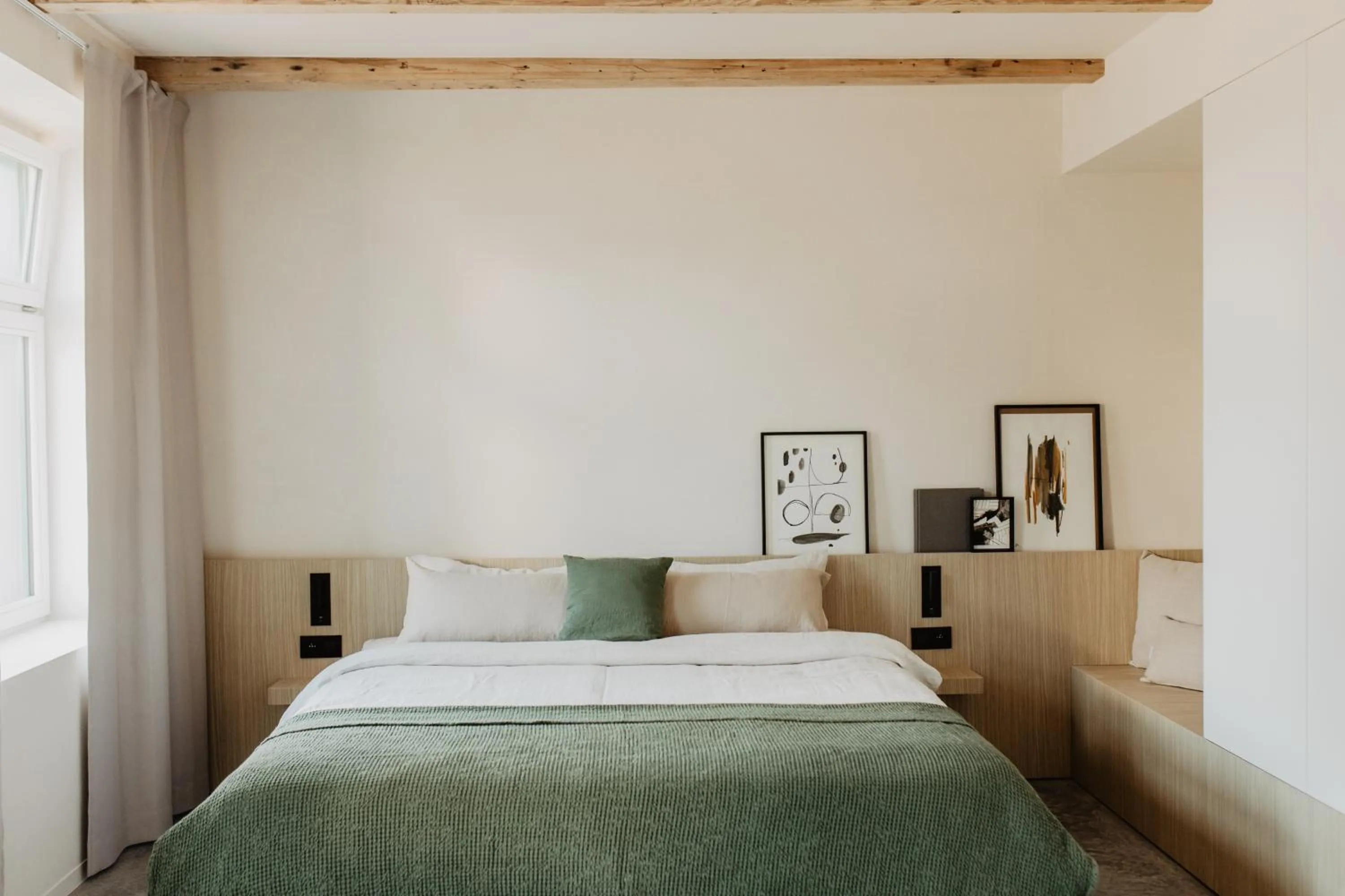 Bedroom, Bed in Stil 1827