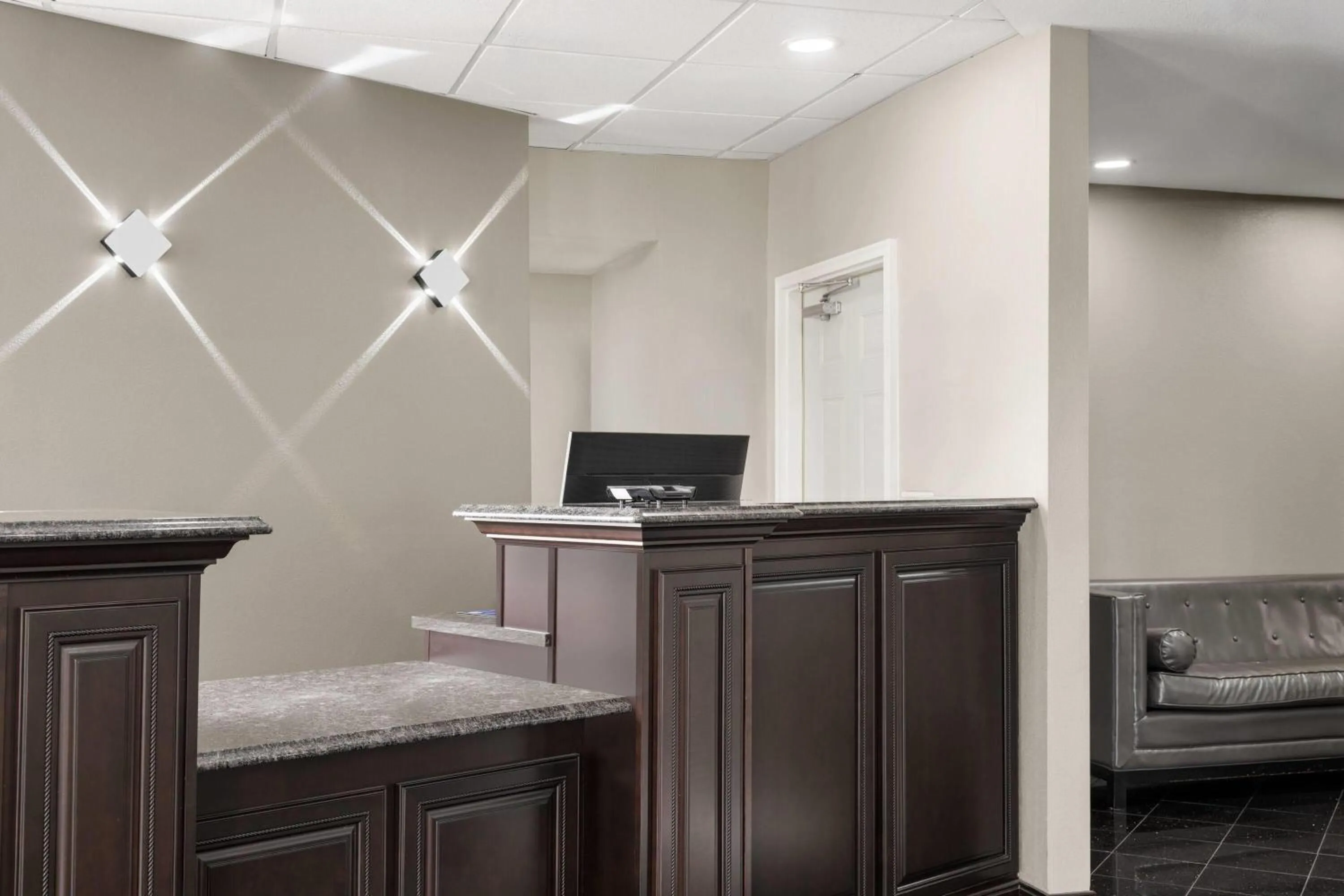 Lobby or reception in Baymont by Wyndham Jefferson City