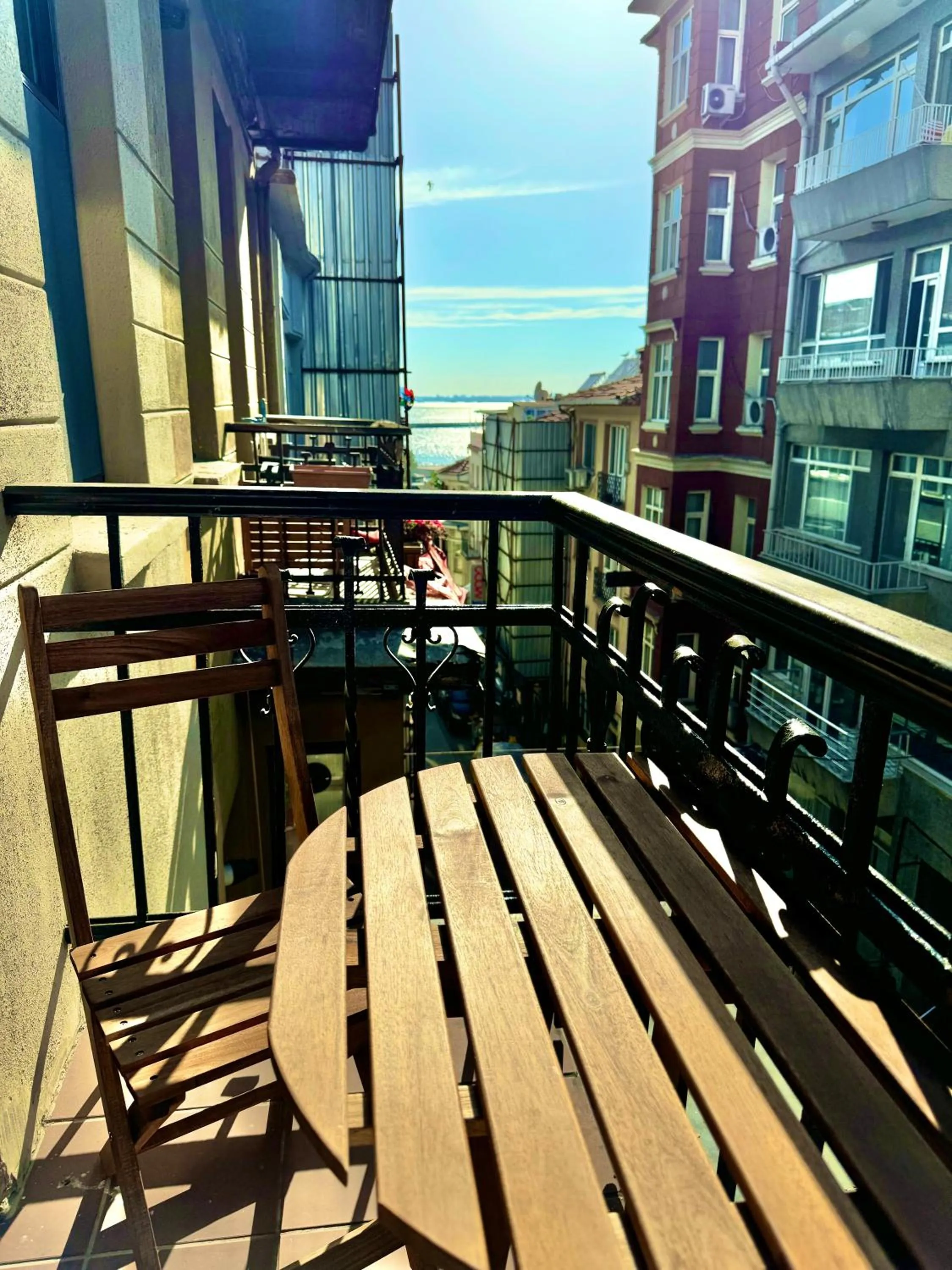 Balcony/Terrace in Otel Kadıköy